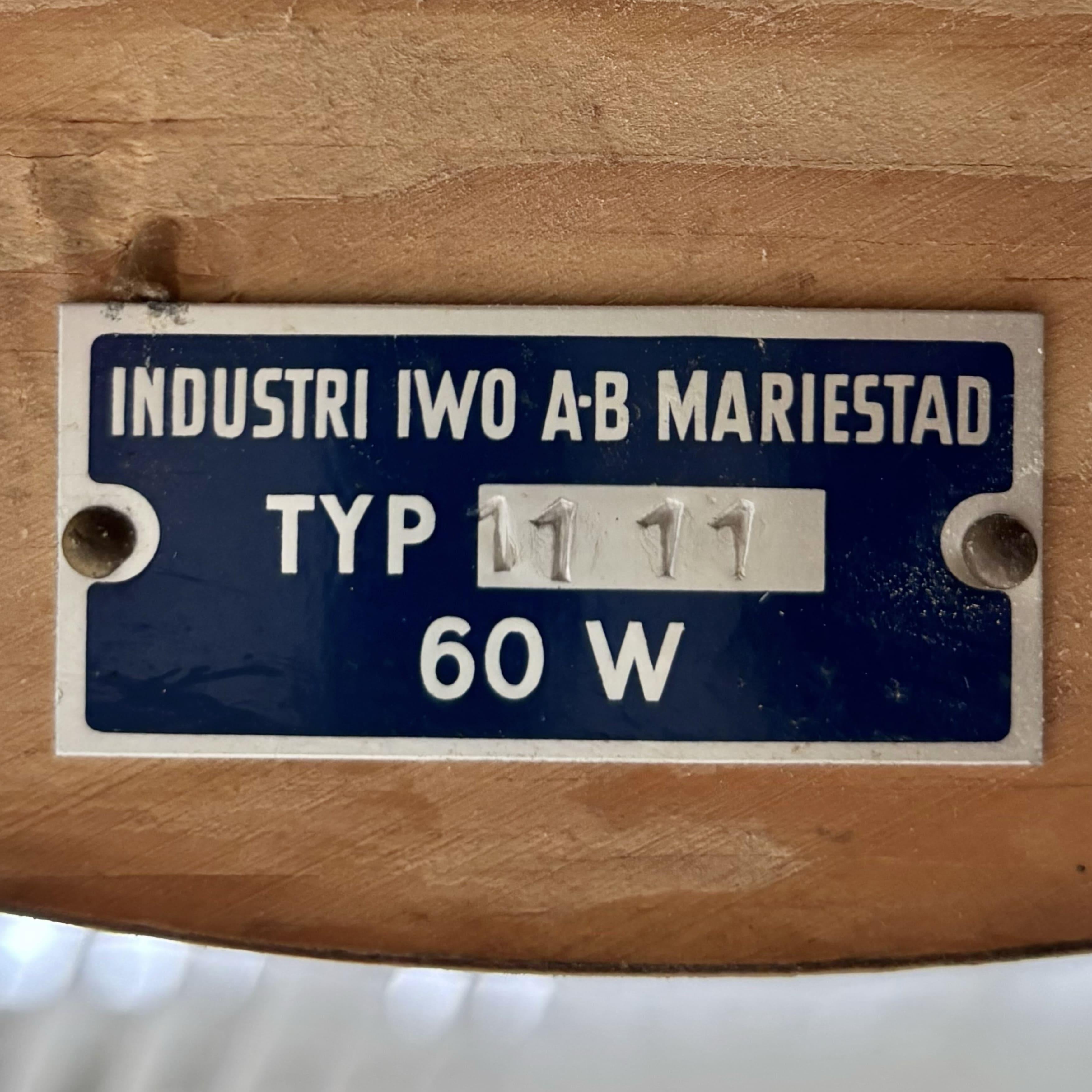 Lampadaire du milieu du siècle, Ivar Fransson, IWO, laiton et bouleau, Suède moderne, années 1940 en vente 6