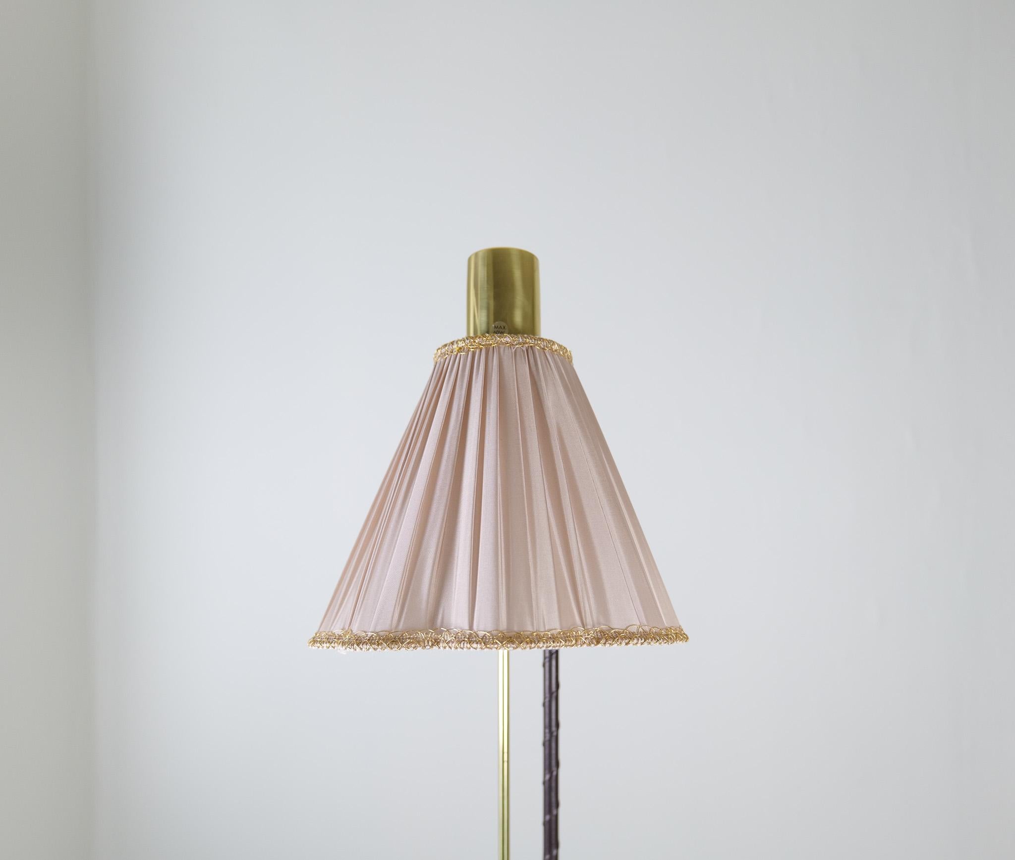 Mid-Century Modern Floor Lamp Möllers Armatur Sweden, 1960s For Sale 6