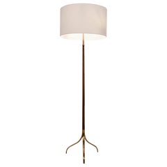 Mid - Century Floor lamp Oscar Torlasco style edited by Metalarte, Brass, 1950
s Mid - Century Floor lamp Oscar Torlasco style edited by Metalarte, Brass, 1950
s