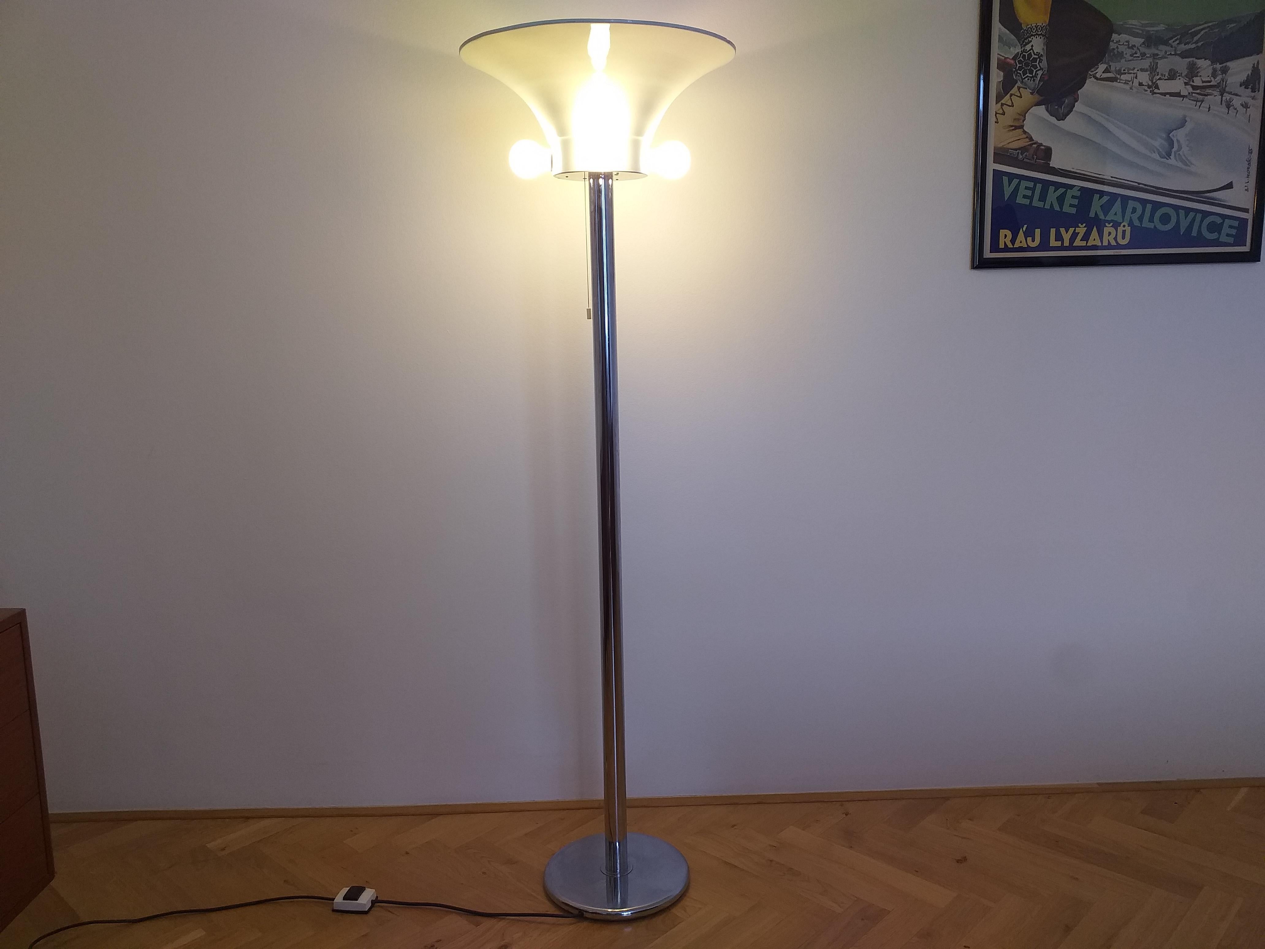 Lampada da terra del metà secolo Staff Leuchten in vendita 3