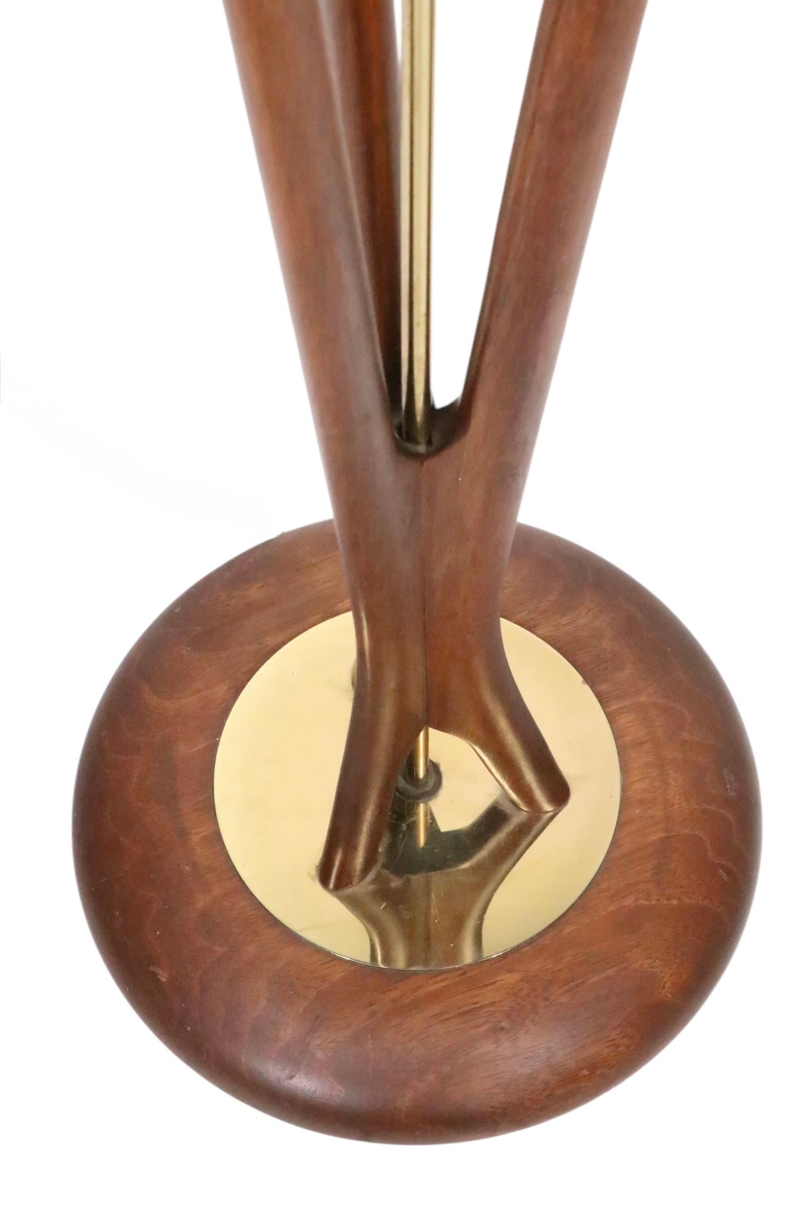 Mid Century Floor Lamp Torchere Model 1525 by Arthur Jacobs for Modeline c 1950s For Sale 8