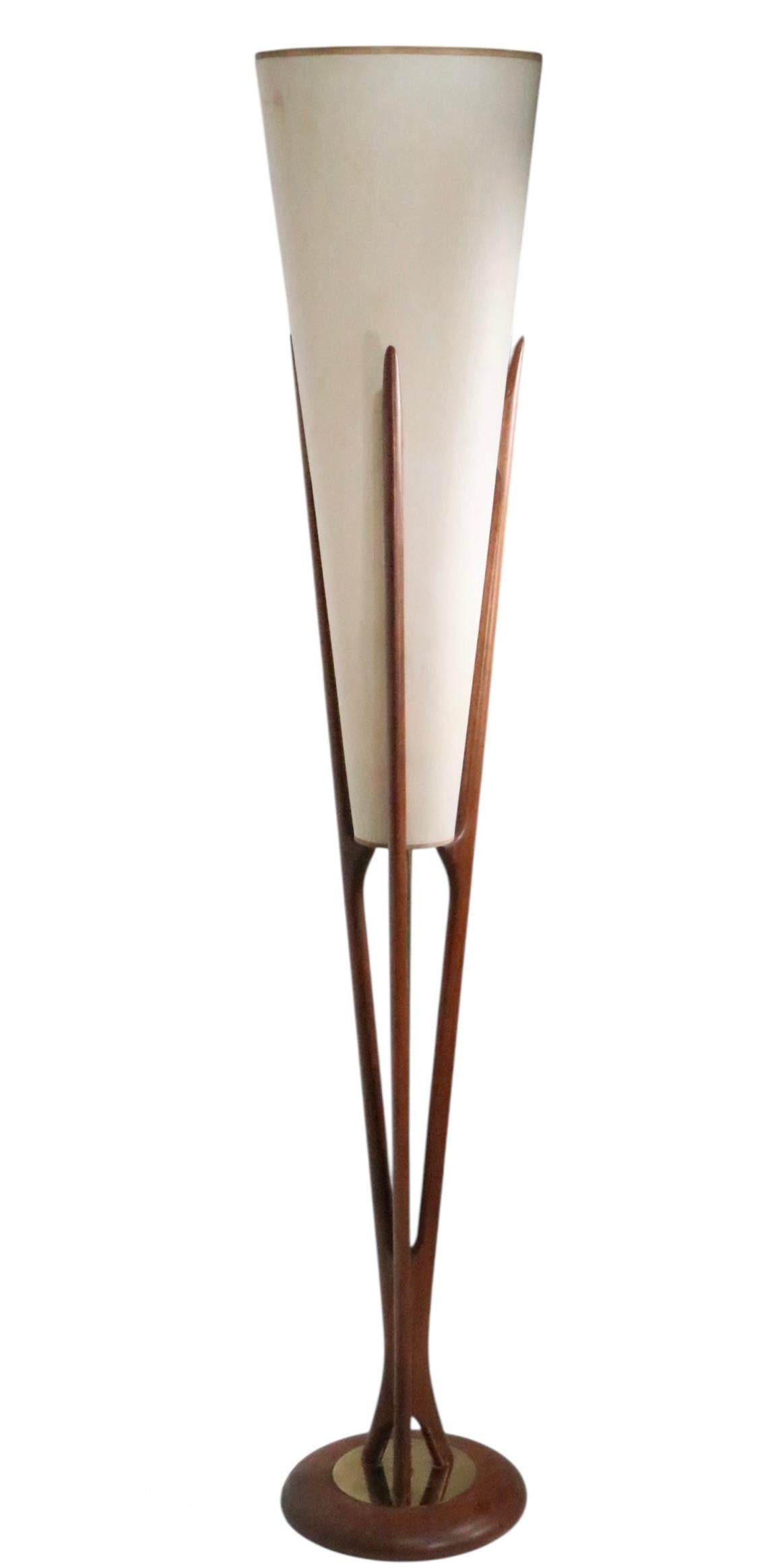Brass Mid Century Floor Lamp Torchere Model 1525 by Arthur Jacobs for Modeline c 1950s For Sale