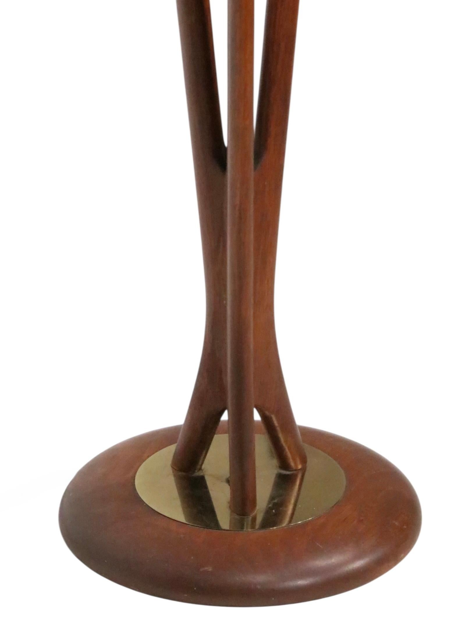 Mid Century Floor Lamp Torchere Model 1525 by Arthur Jacobs for Modeline c 1950s For Sale 2