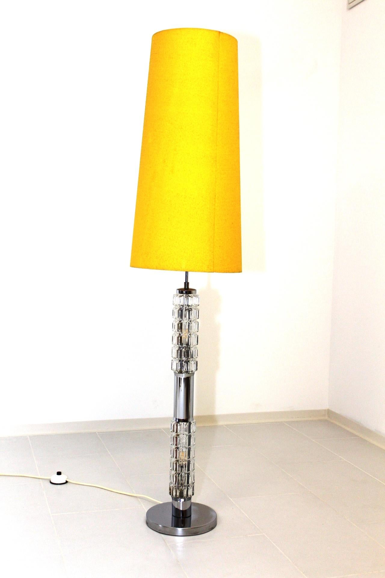 German Midcentury Floor Lamp with Light Stand by Richard Essig For Sale
