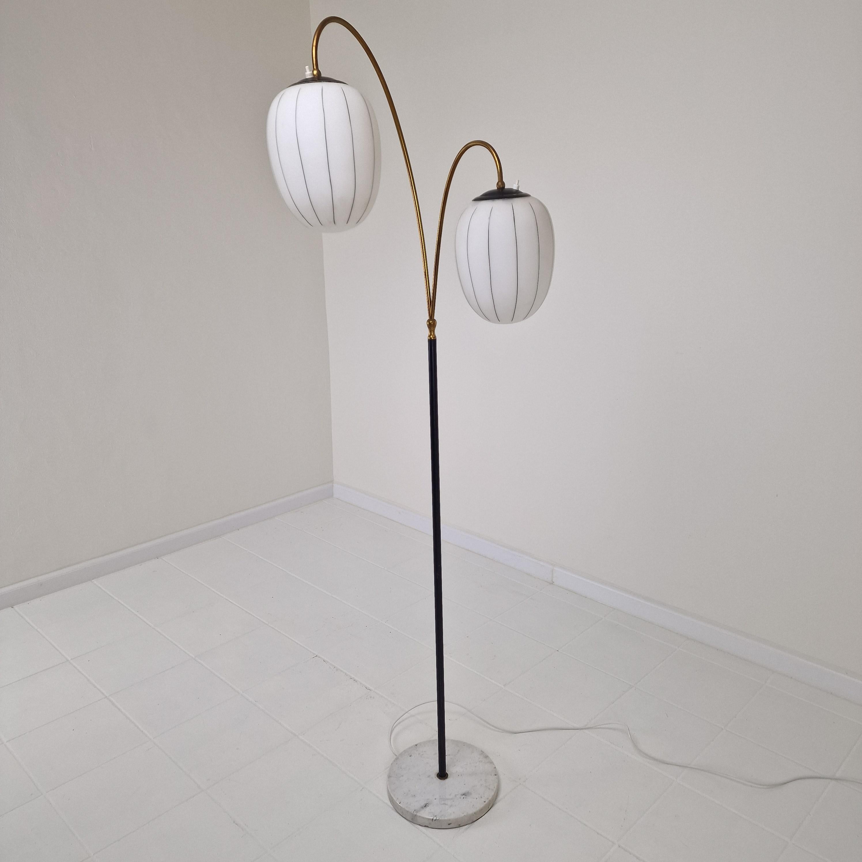 Mid Century Floor Lamp with Marble Foot and Opaline Glass, Italy 1960's For Sale 2