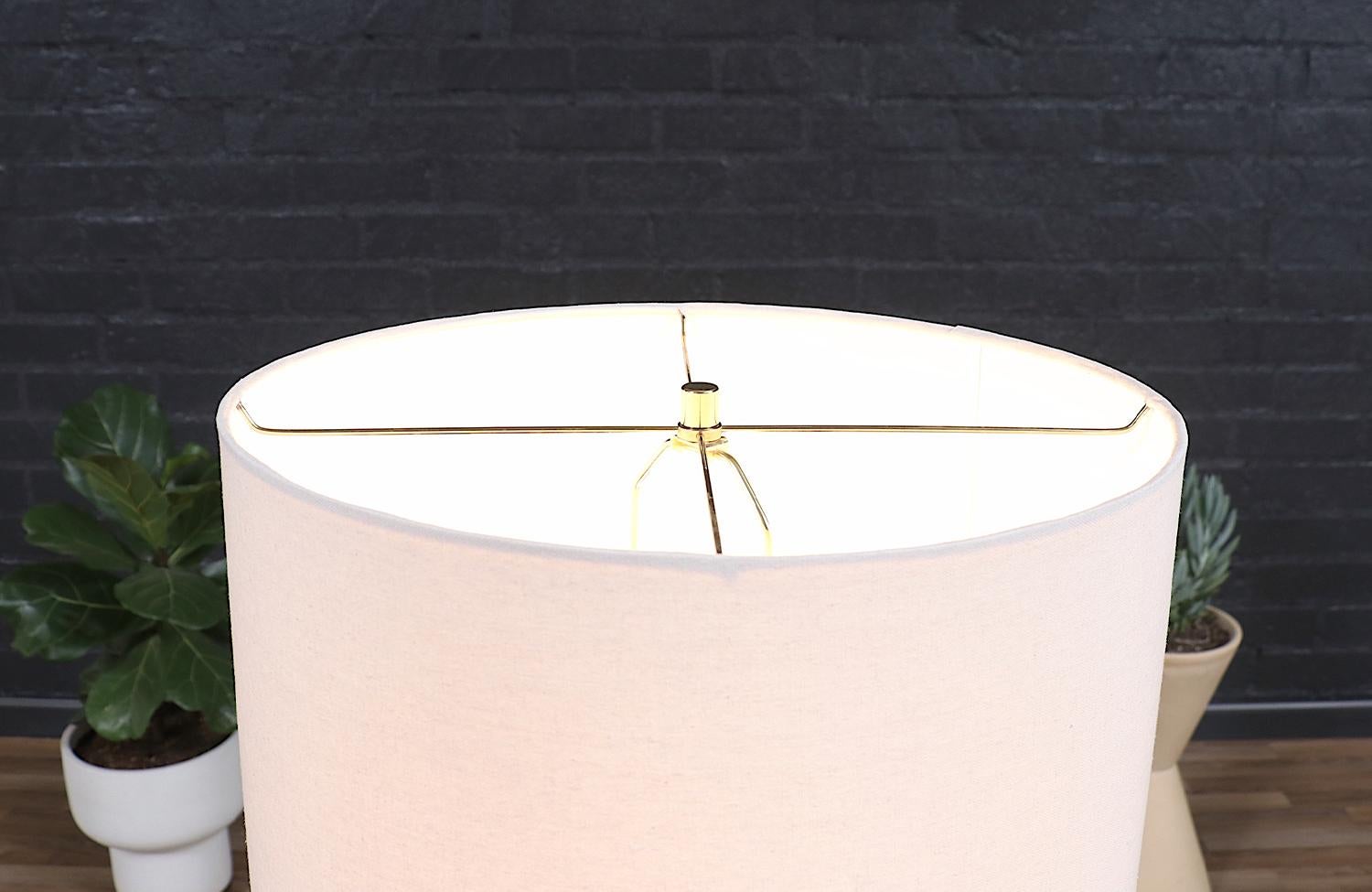 Mid-Century Floor Lamp with Removable Book Tray by Laurel For Sale 4