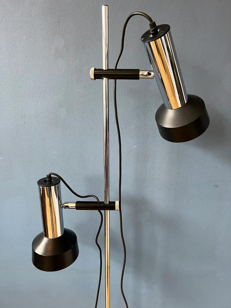 Lampada da terra di metà secolo con due punti neri e cromati, anni '70 in vendita 5