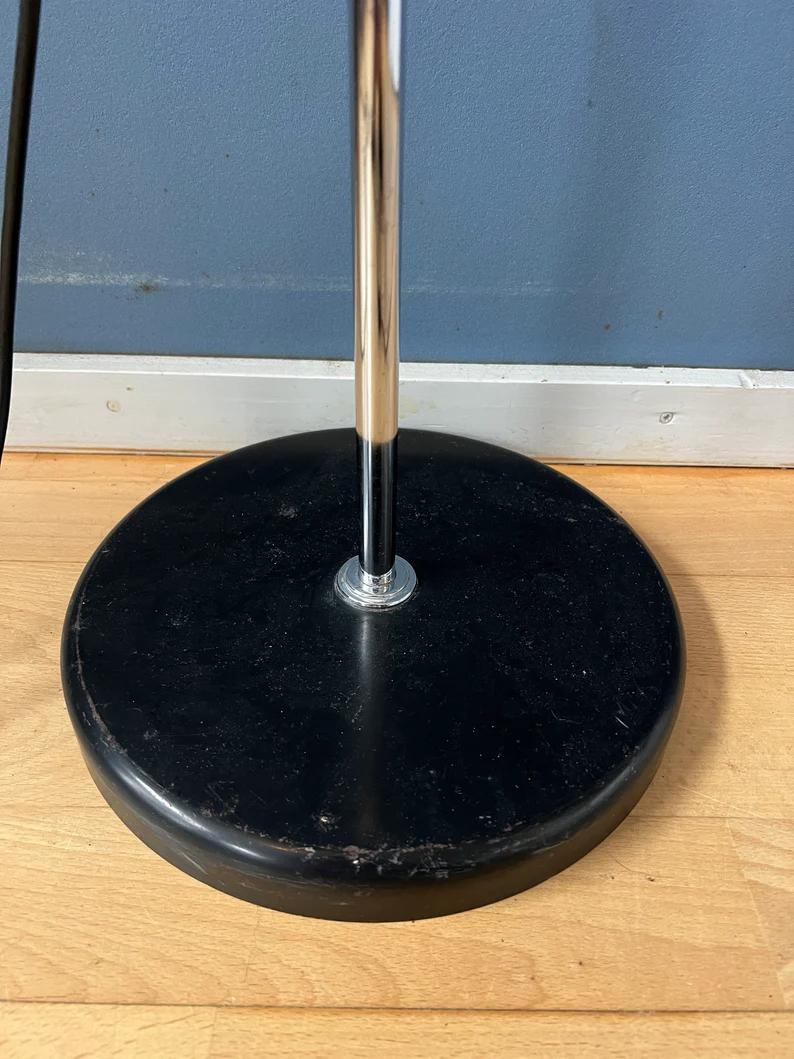 Mid Century Floor Lamp with Two Black / Chrome Spots, 1970s For Sale 4