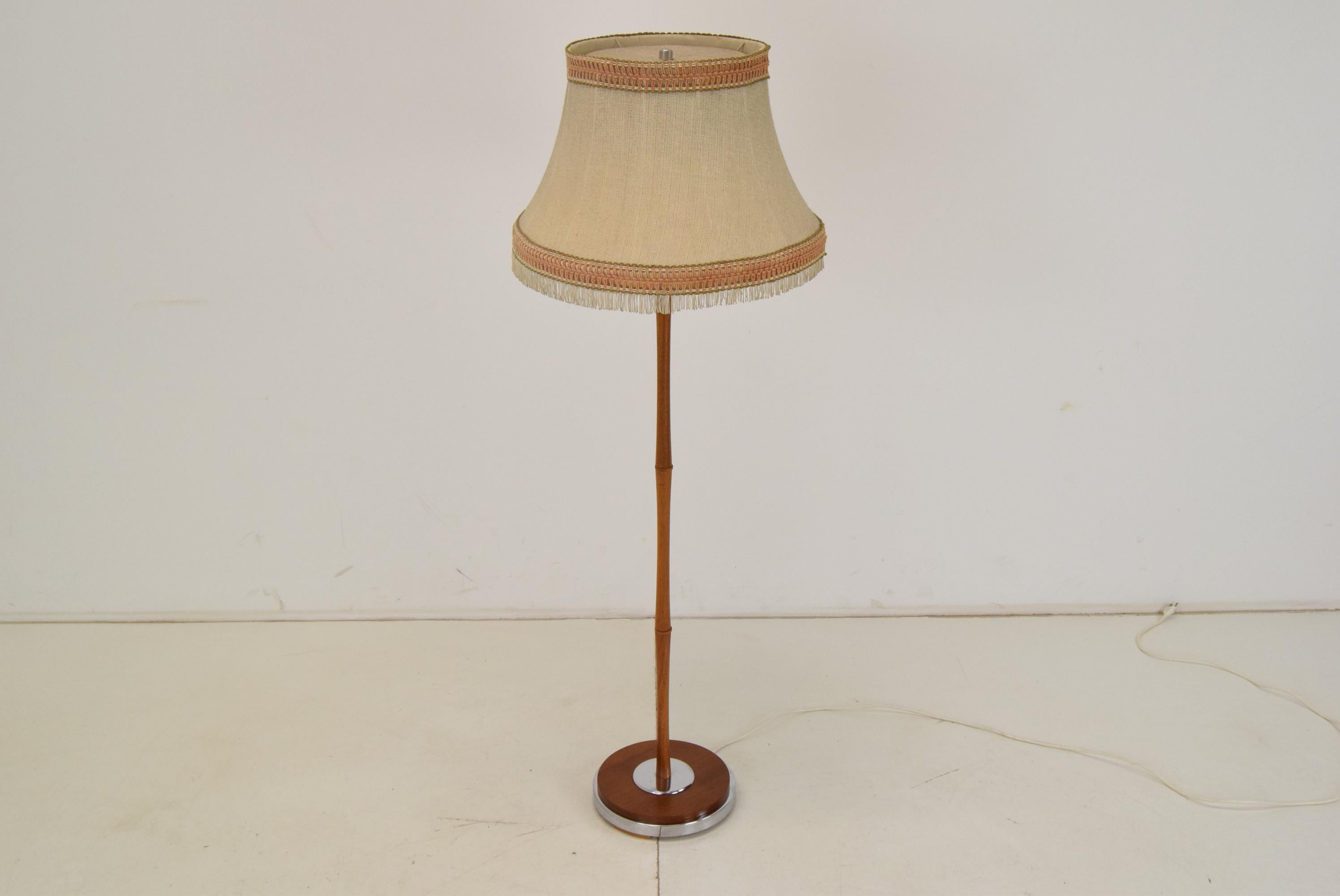 Mid-Century Modern Mid-Century Floor Lamp, 1960's For Sale
