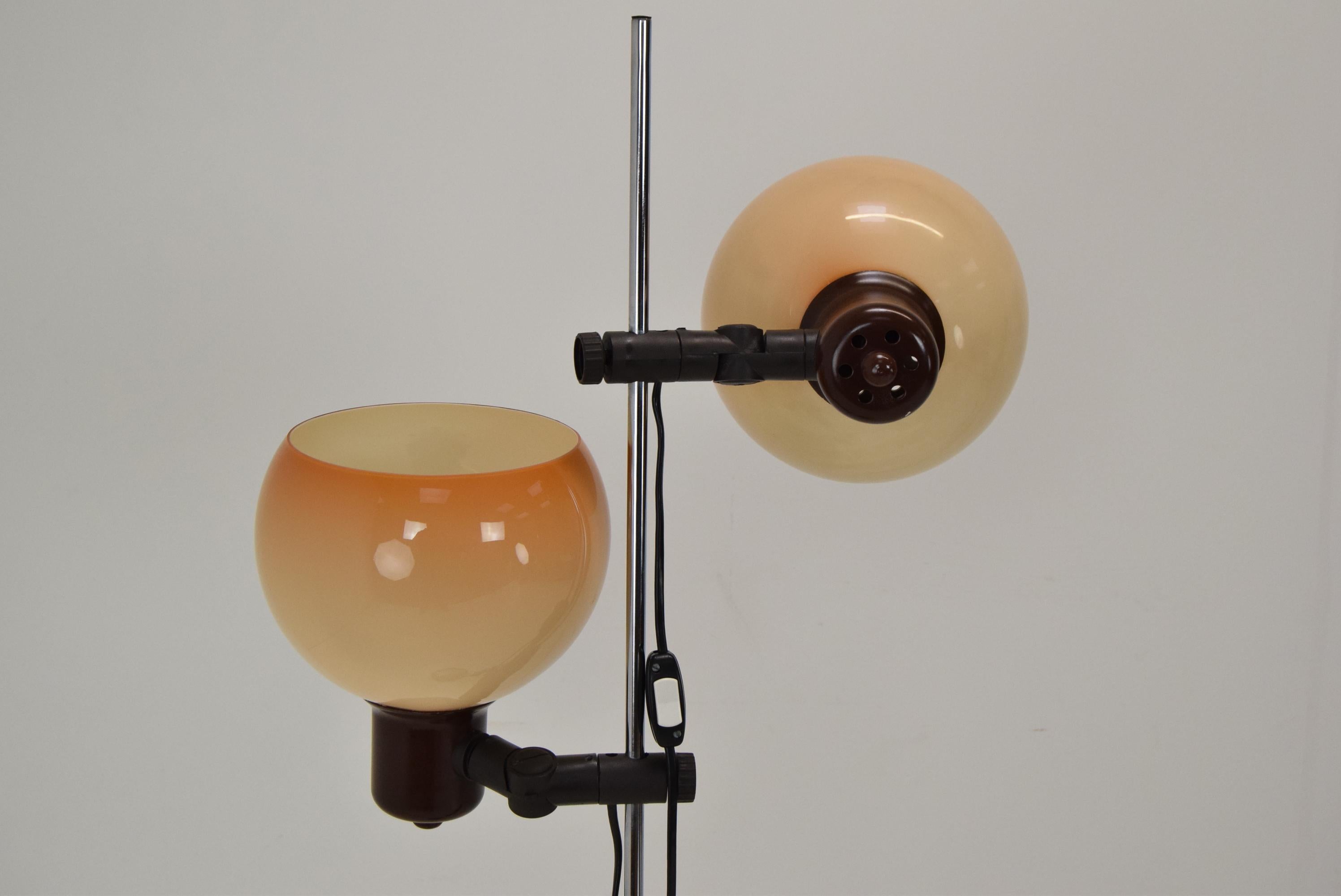 Lámpara de pie de mediados de siglo, circa 1970s en venta 3