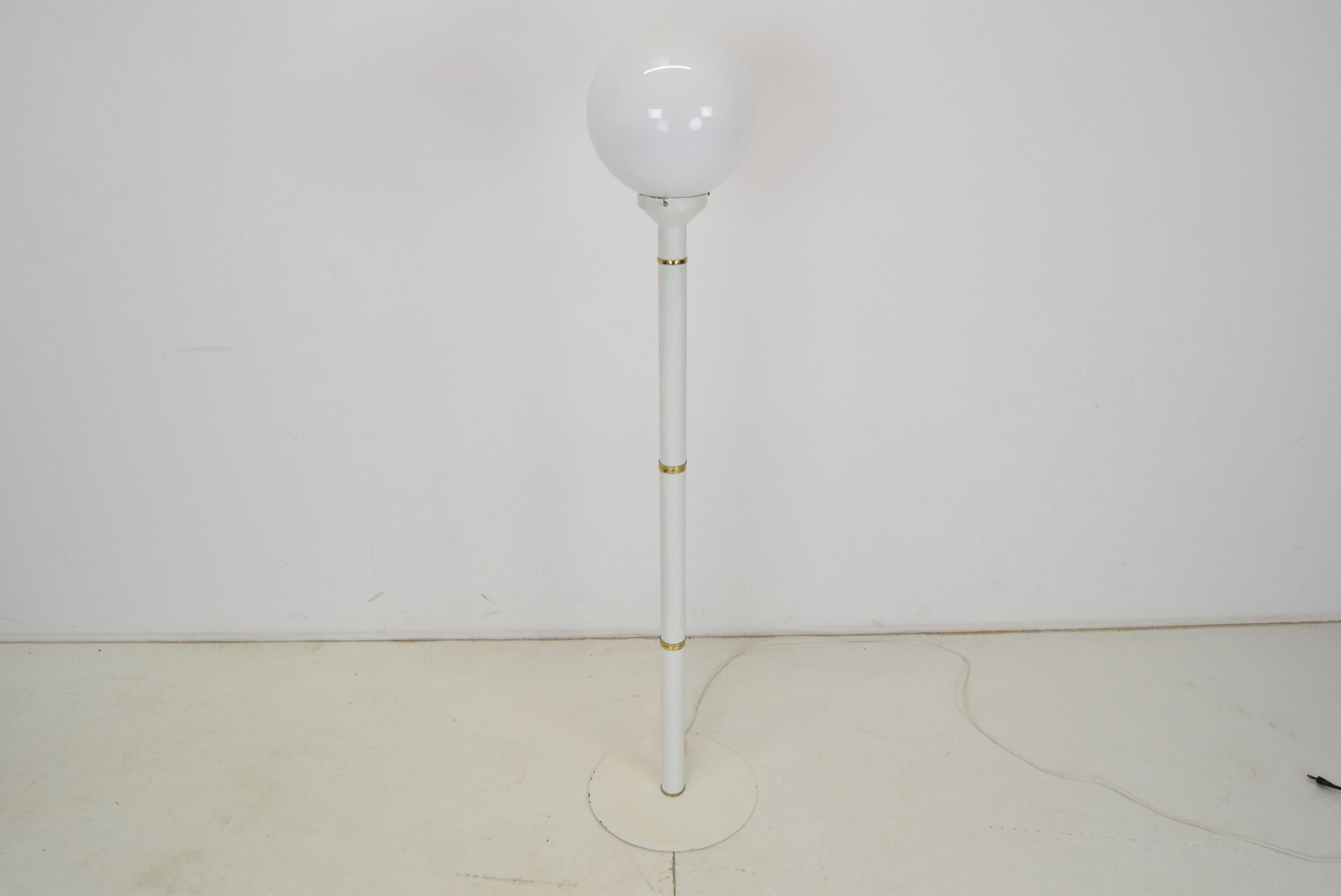 Mid-century Floor Lamp, 1970's For Sale 4