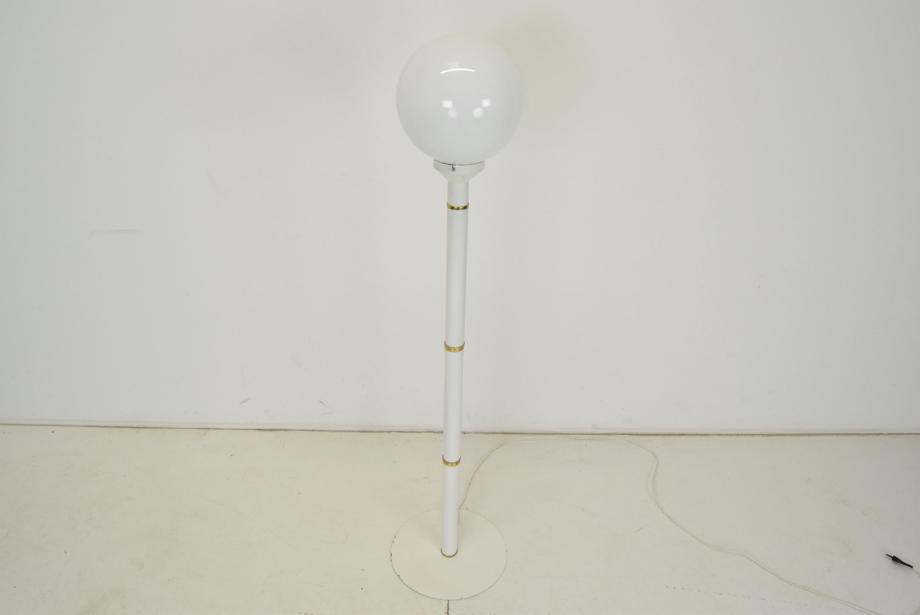 Mid-century Floor Lamp, 1970's For Sale 2