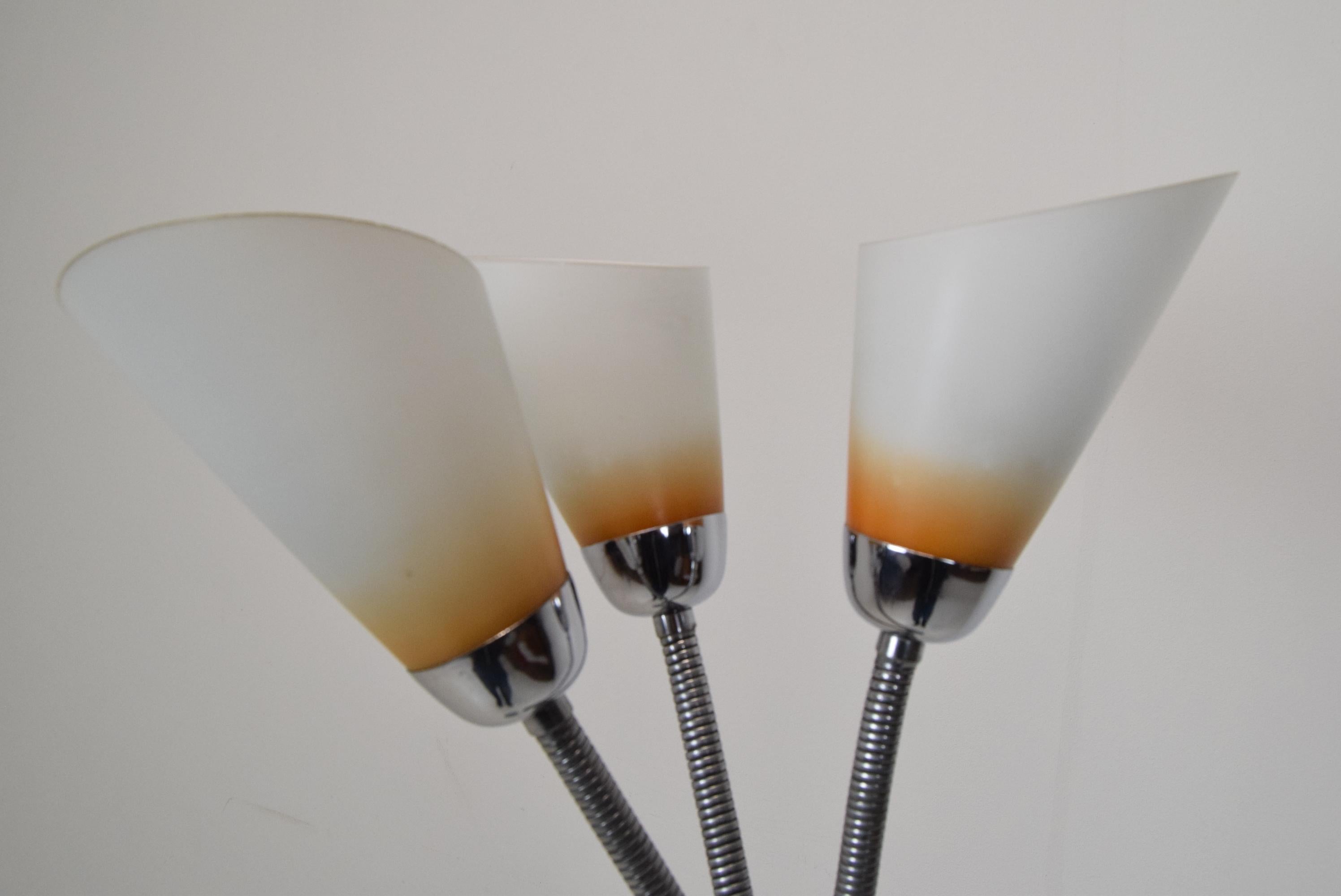 Mid-Century Floor Lamp, Adjustable Shades, 1960's For Sale 3