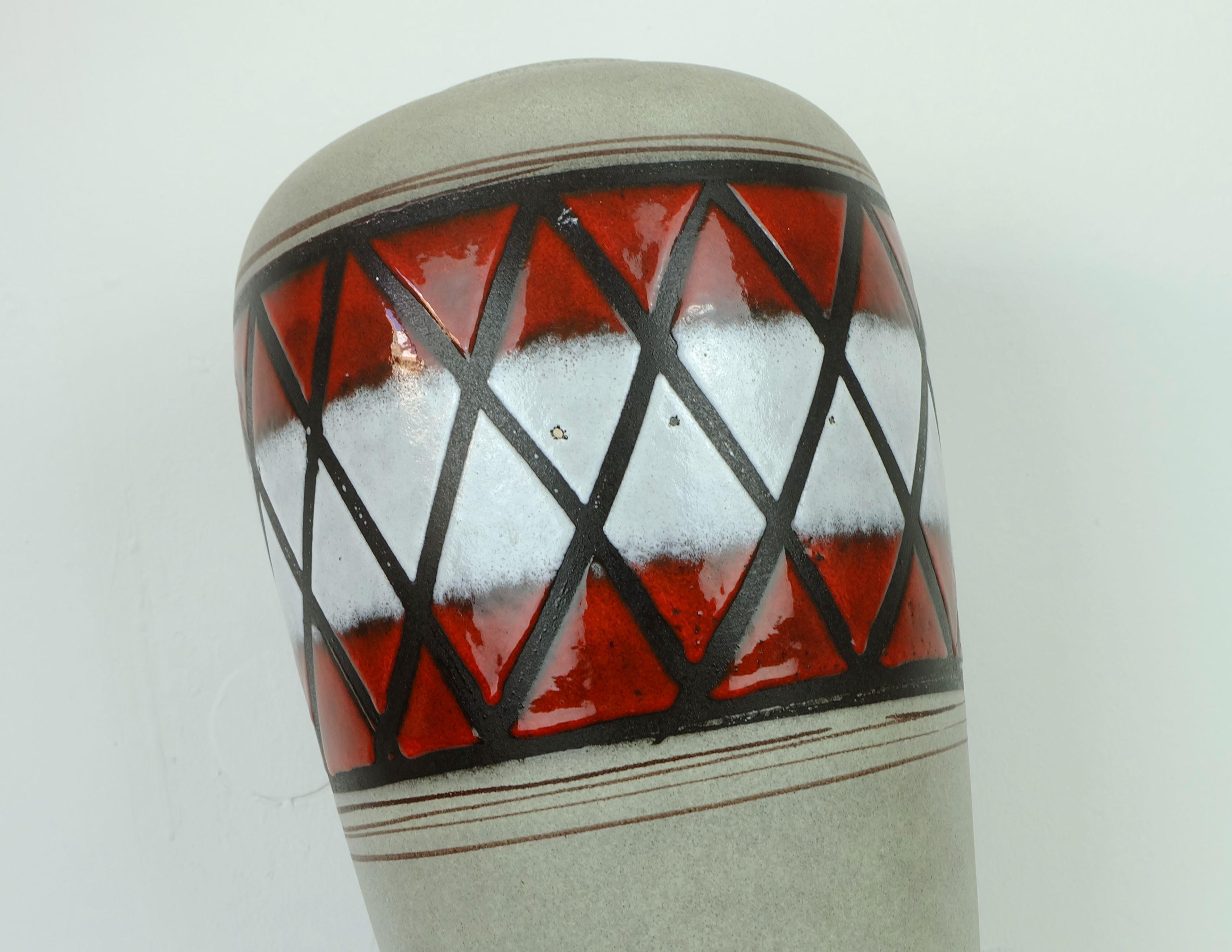 Metà XX secolo Vaso da terra di metà secolo scheurich modello 517-50 decorazione geometrica Heinz Siery 1959 in vendita