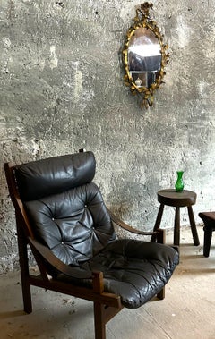 Espejo de pared floral de hierro dorado de mediados de siglo, Italia Años 50