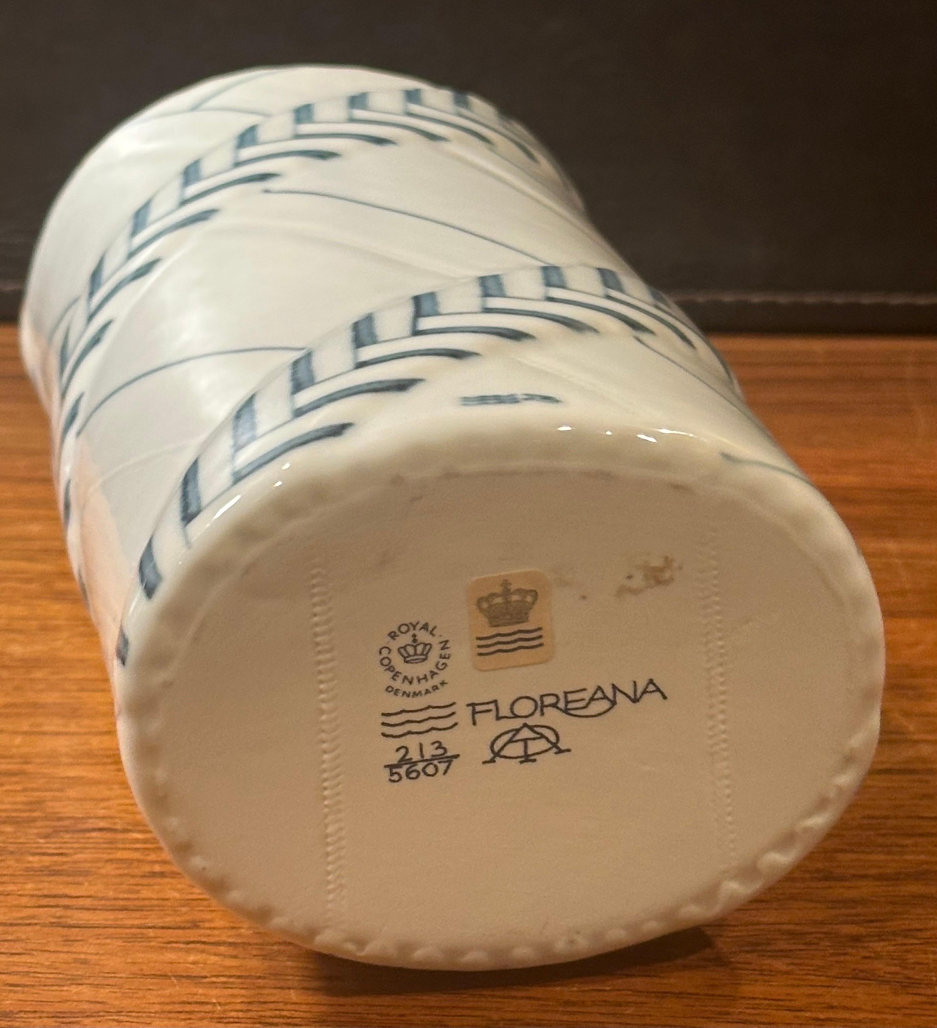 Mid-Century Florena Porcelain Vase by Anne Marie Trolle for Royal Copenhagen 3