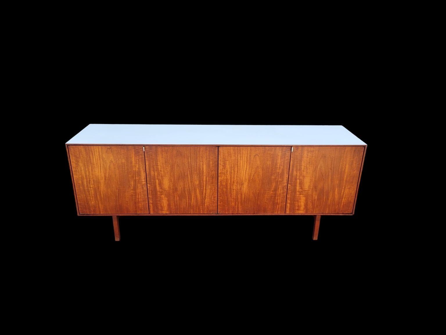 American Mid Century Florence Knoll Modern Credenza For Knoll C.1960 For Sale