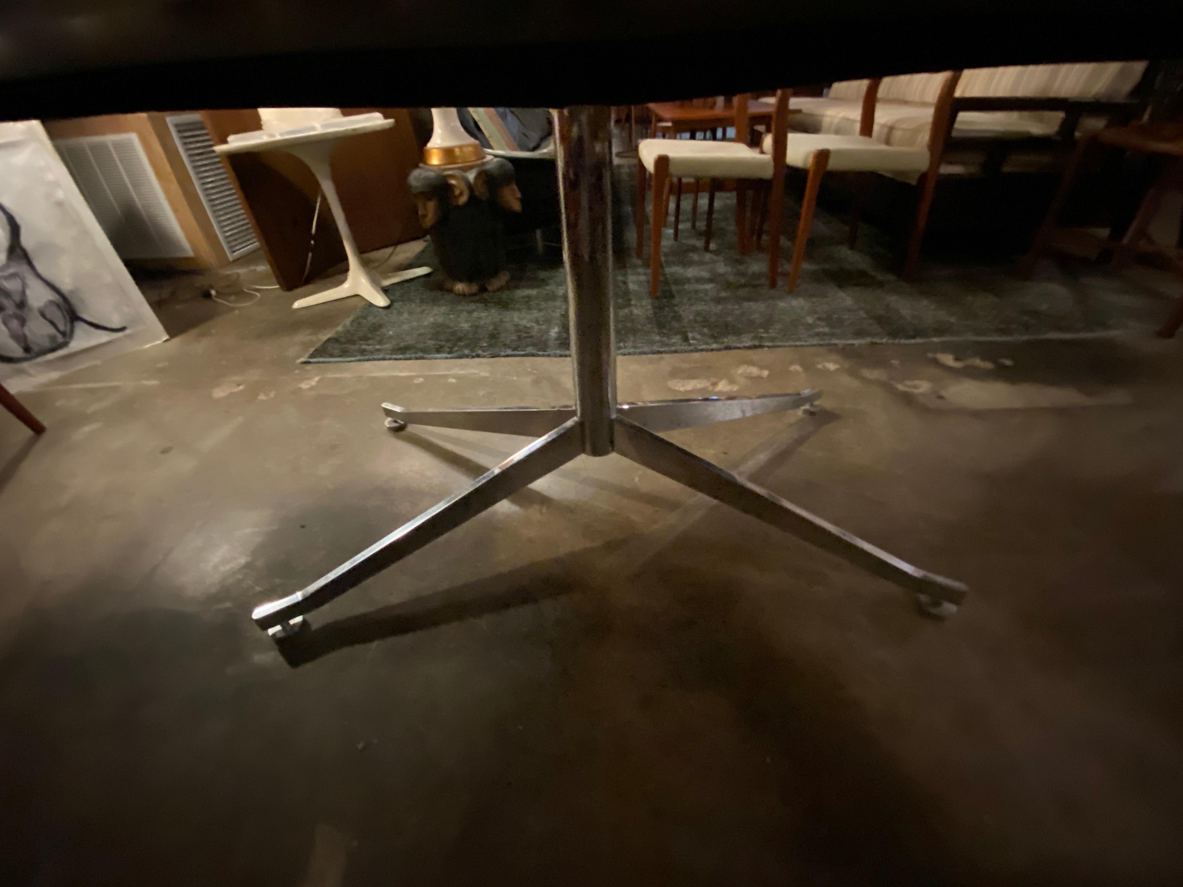 20th Century Mid-Century Florence Knoll Oval Table