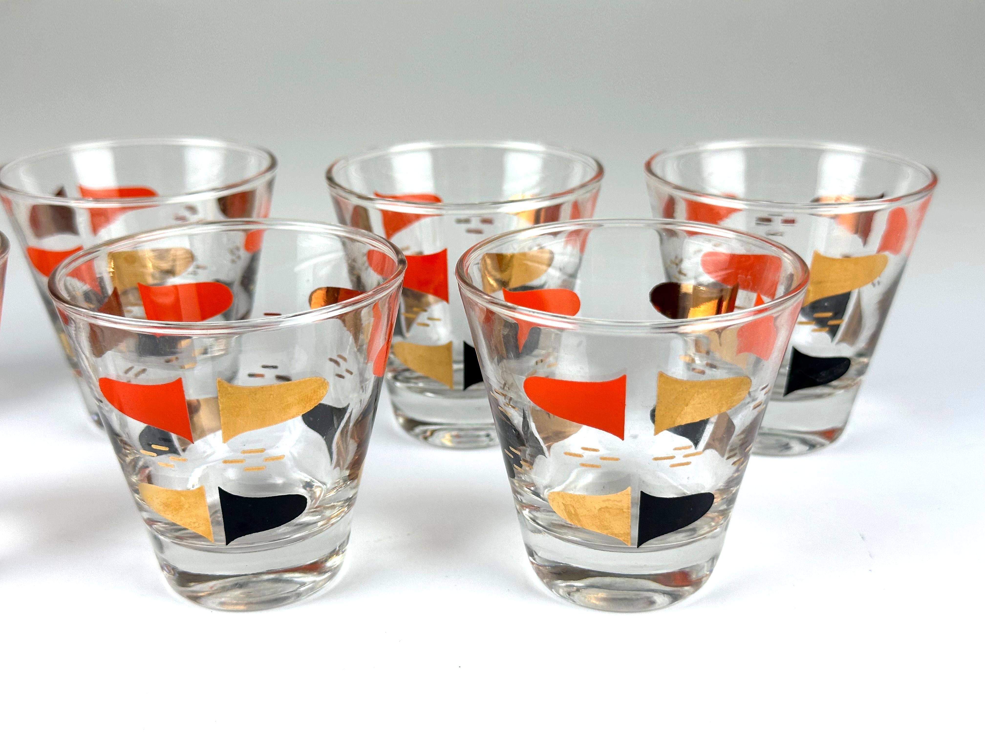 American Mid-Century Florentine Shot Glasses by Anchor Hocking, Set of 7 For Sale