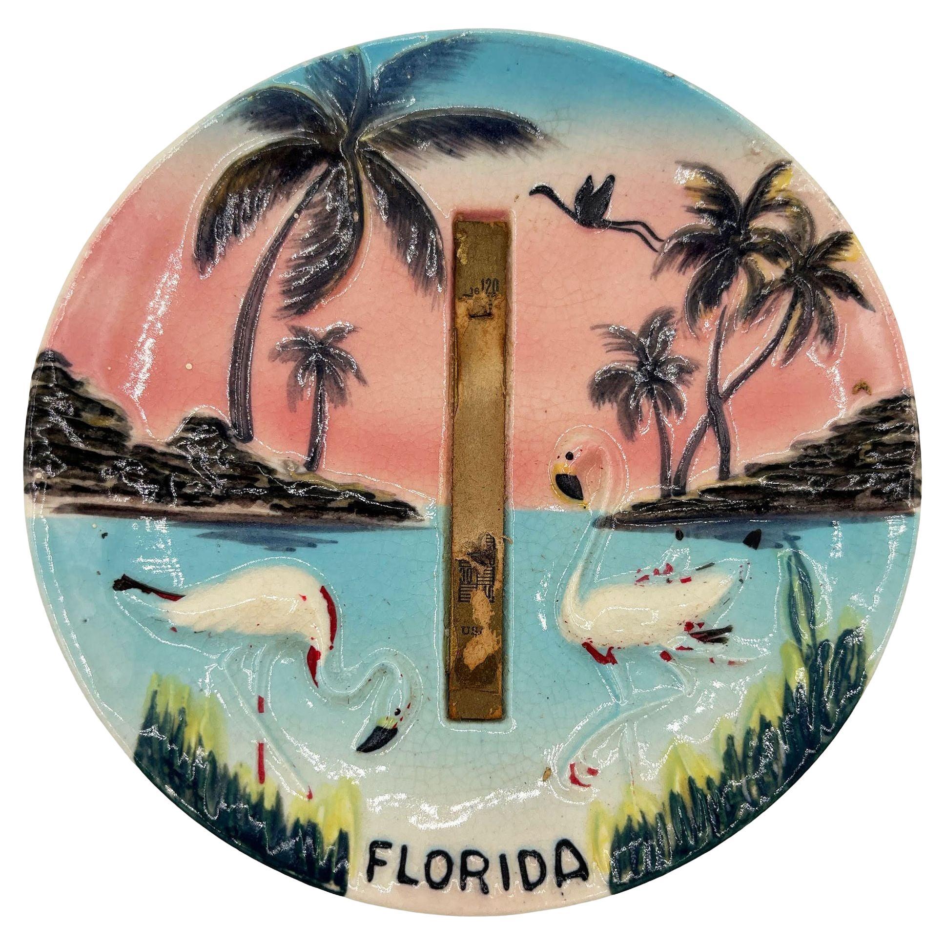 Mitte des Jahrhunderts Florida Flamingo Runde dekrotive 3d skulpturale Wandplatte