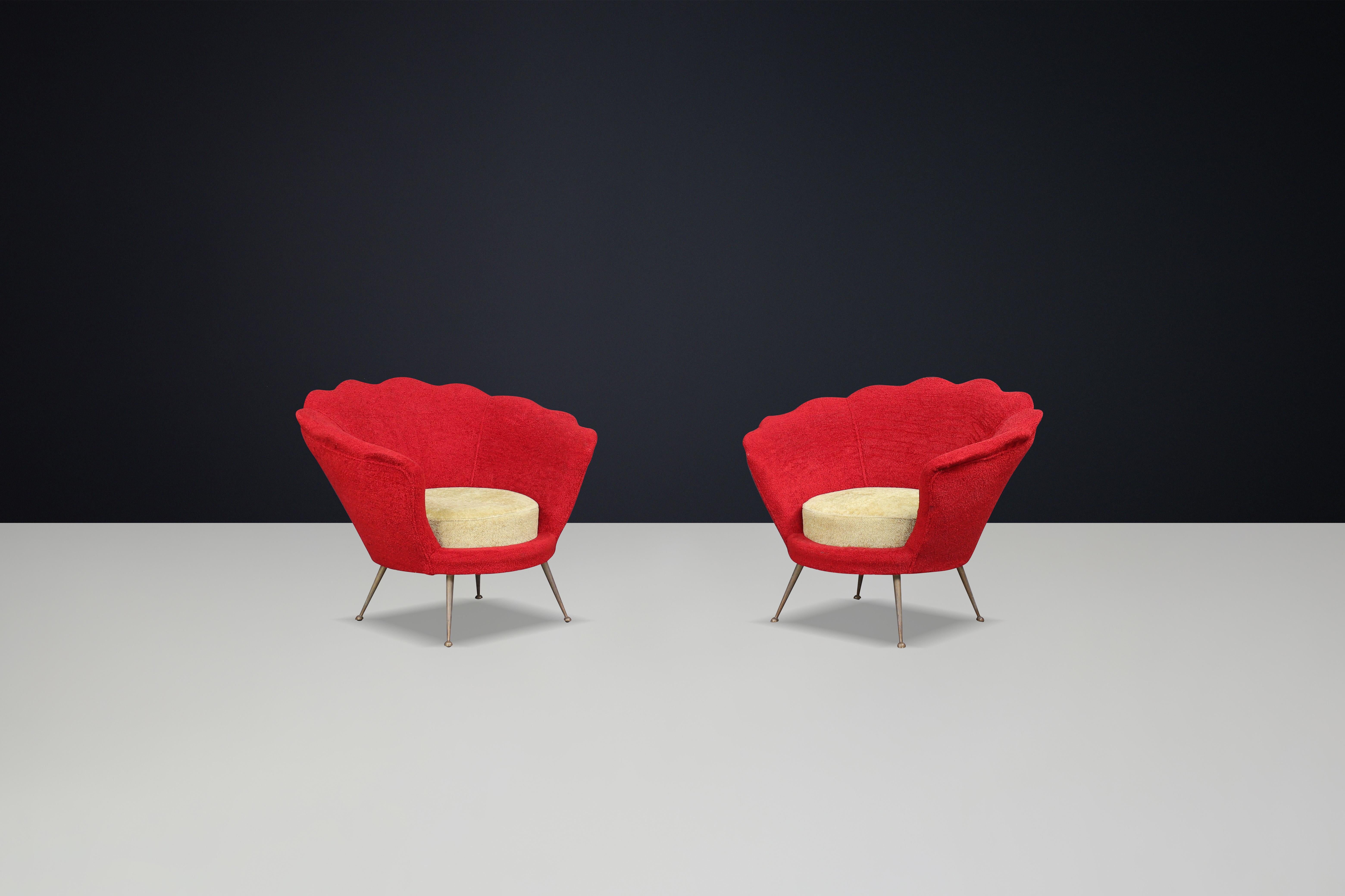 Mid-Century Modern Mid-Century Flower-Shaped Lounge Chairs, Fabric Upholstery, Brass, Italy, 1950s For Sale