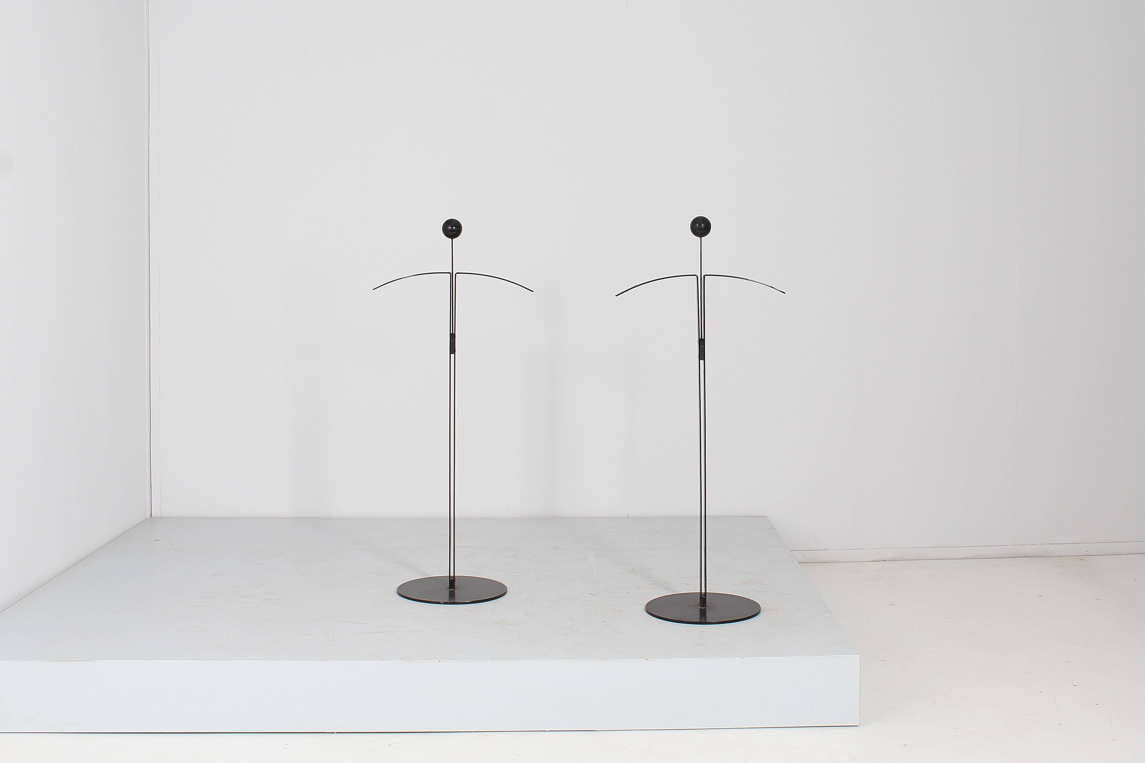 Midcentury Fly Line Set of 2 Black Metal Coat Racks, Italy 70s For Sale 7