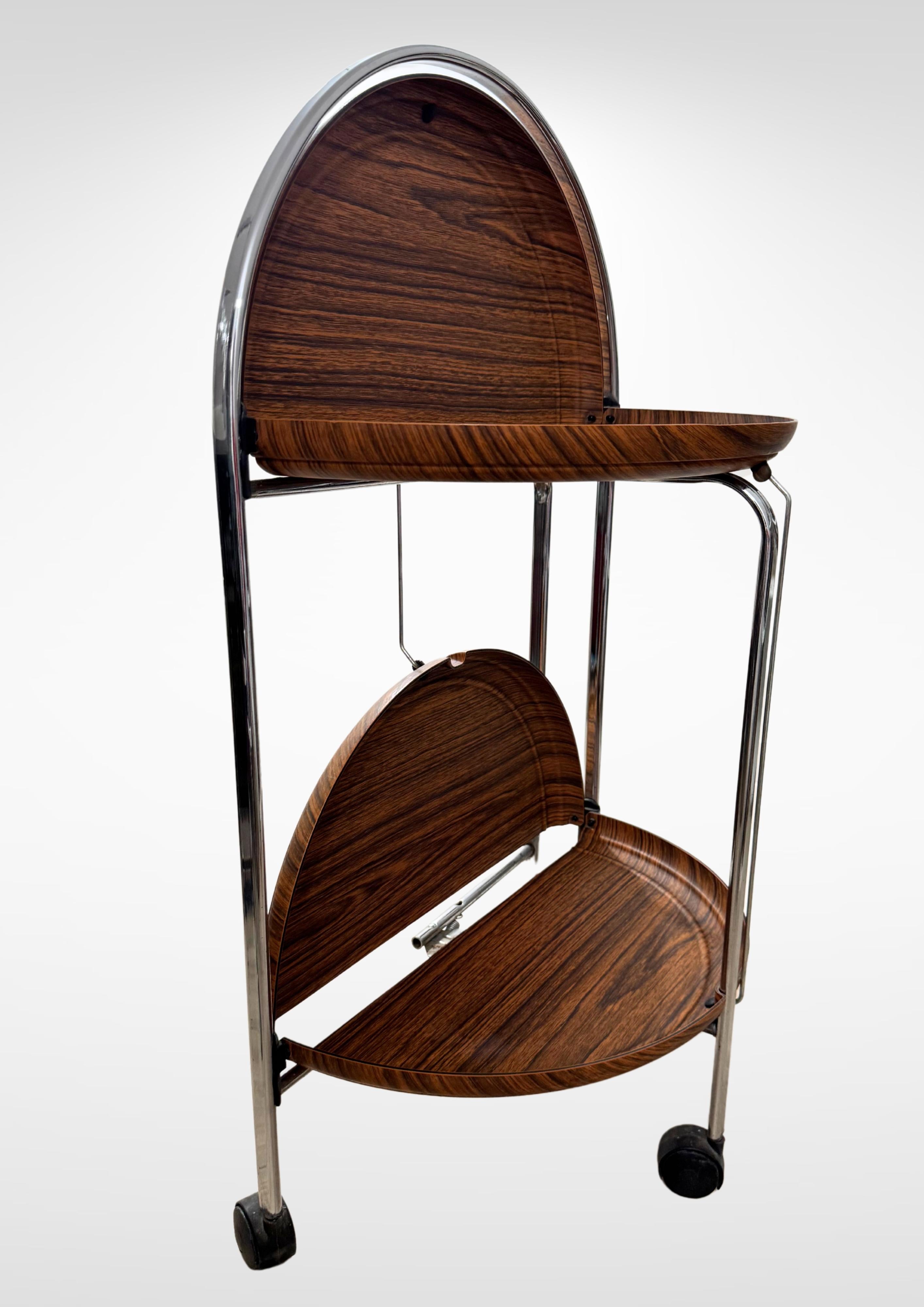 Mid-Century Foldable Bar Cart Tea Trolley In Chrome & Formica For Sale 9