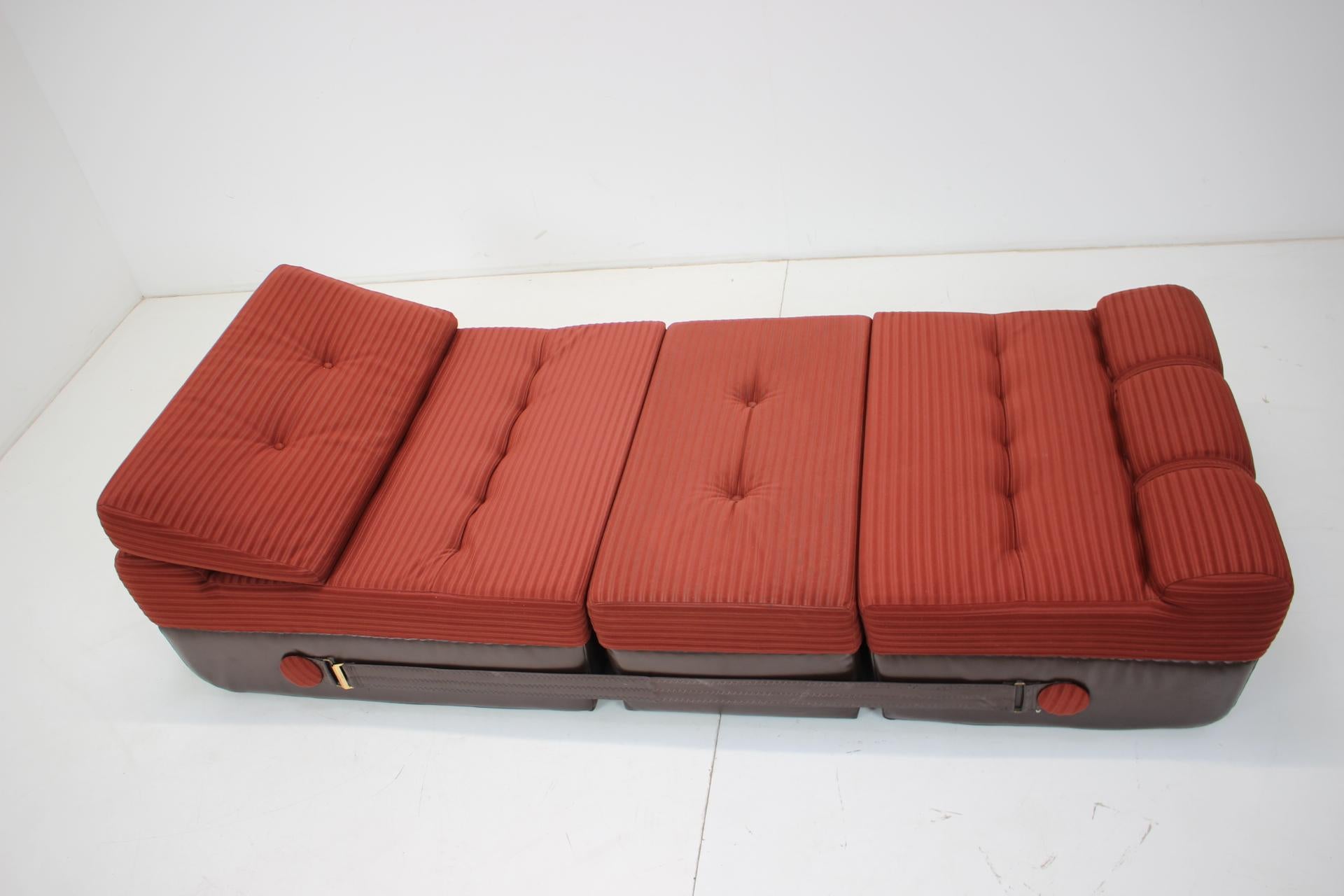 Mid-Century Folding Armchair and Footstool or Daybed, 1970's For Sale 3