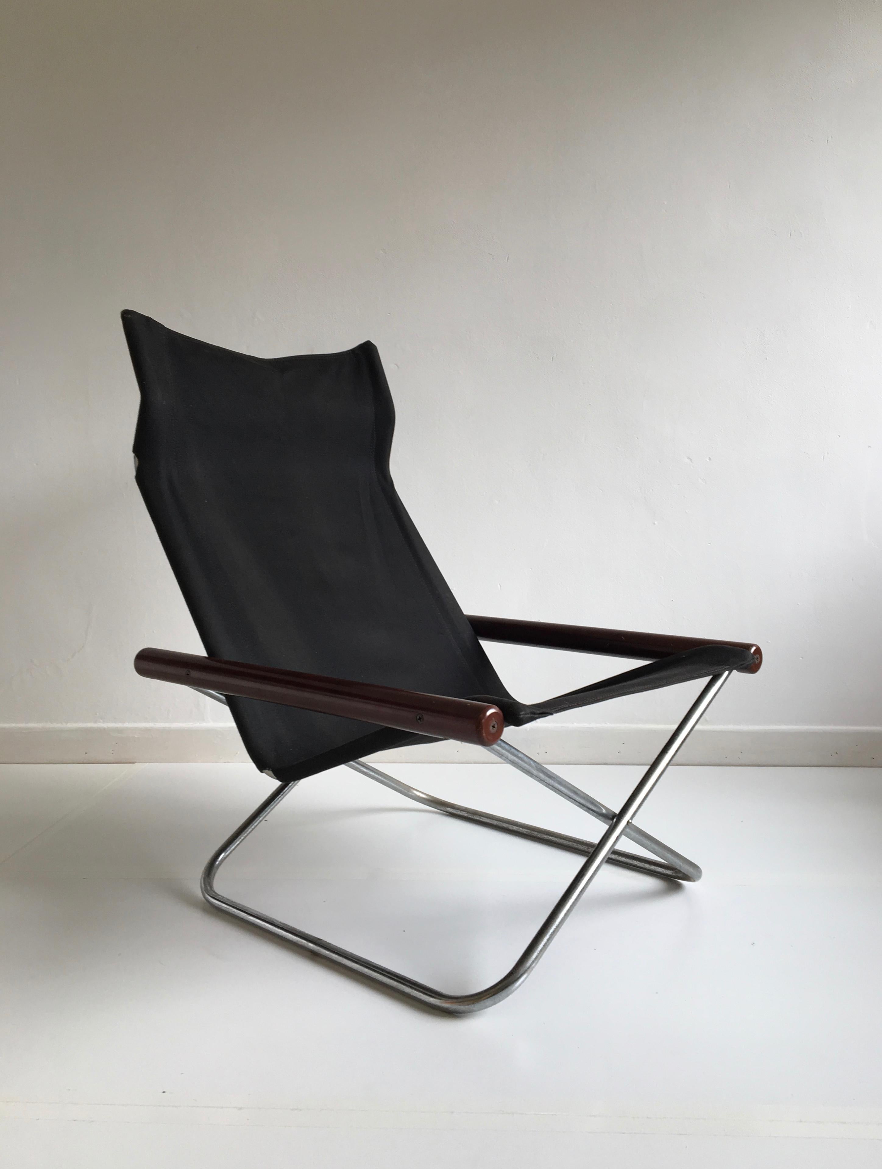 Midcentury Folding Black Canvas 'NY' Chair by Takeshi Nii, Japan, Designed, 1958 In Good Condition For Sale In London, GB