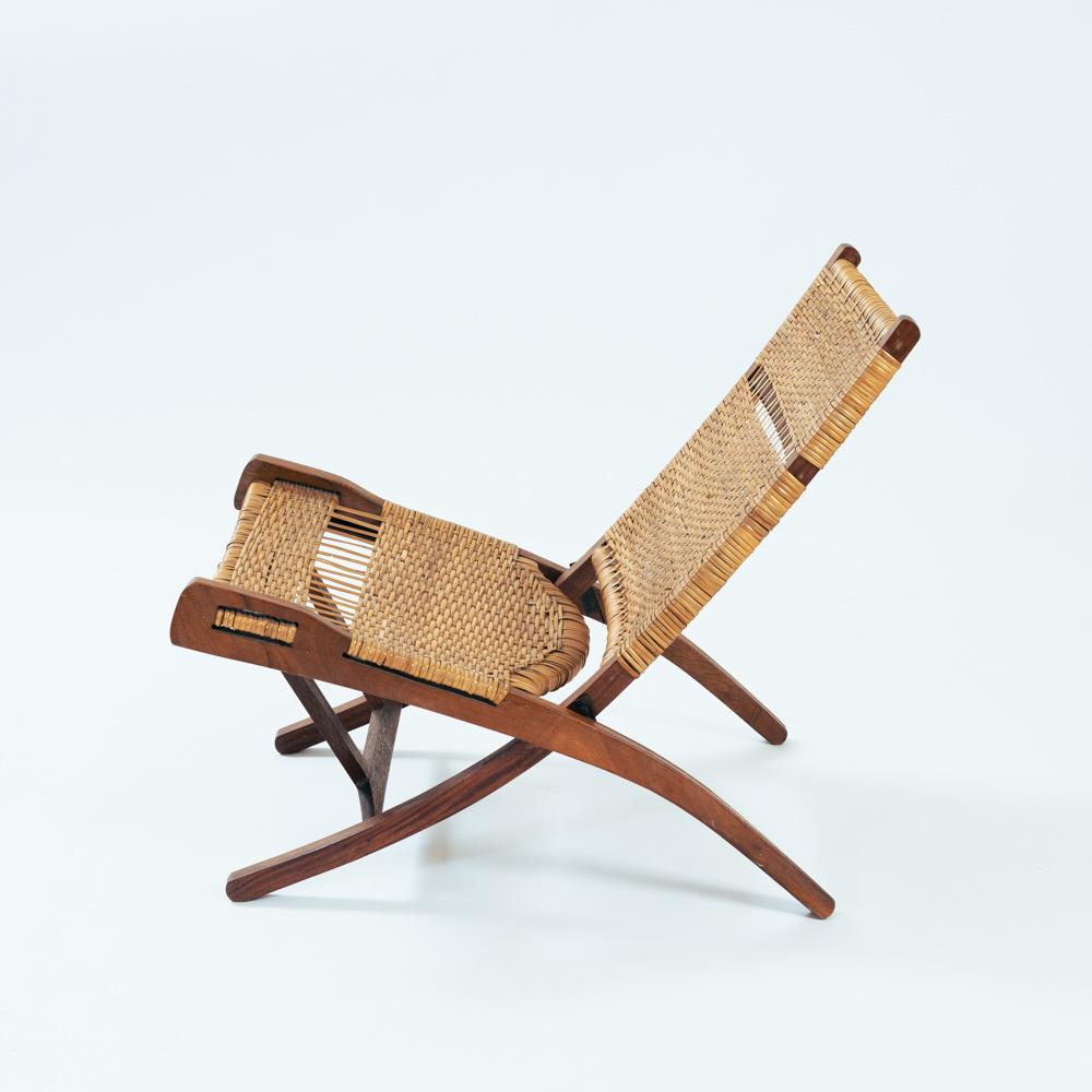 Mid-century folding chair in the manner of Hans Wegner and Ebert Weiss For Sale 10