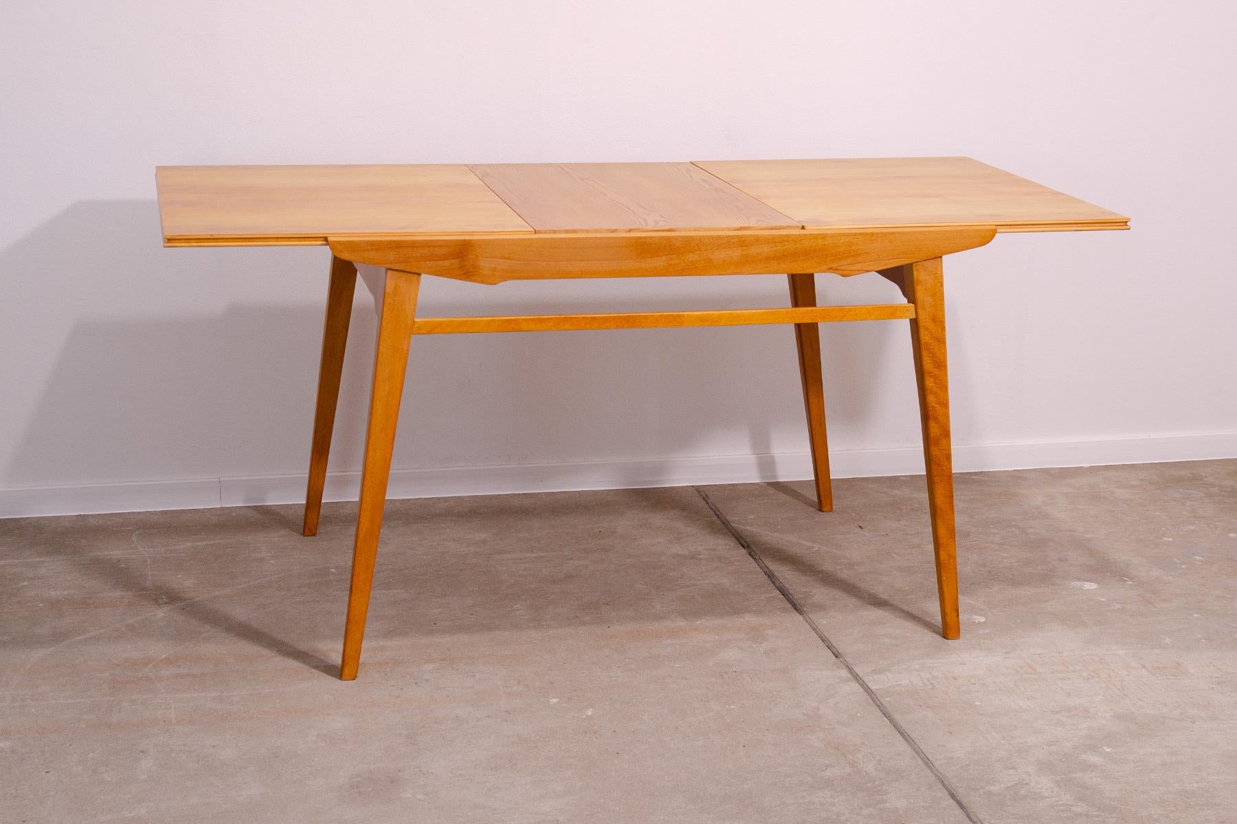 Mid century folding dining table by František Jirák for Tatra nabytok, 1960´s For Sale 5