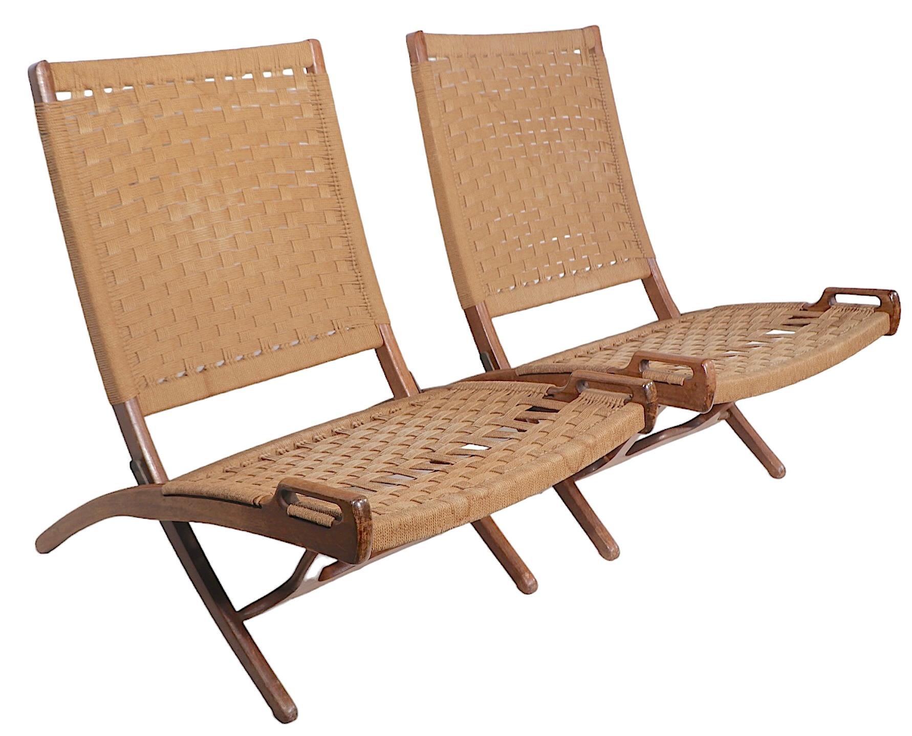 Mid Century Folding Lounge Chairs Made in Yugoslavia after Wegener c 1950/1960's For Sale 3