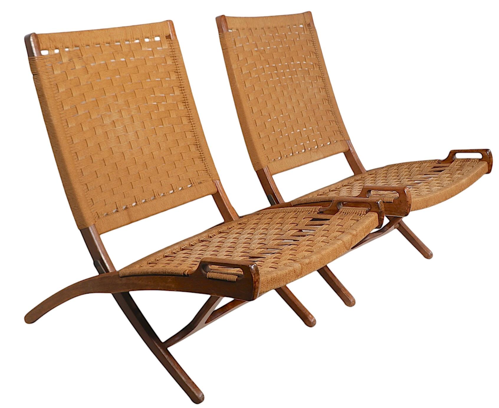 Mid Century Folding Lounge Chairs Made in Yugoslavia after Wegener c 1950/1960's For Sale 6