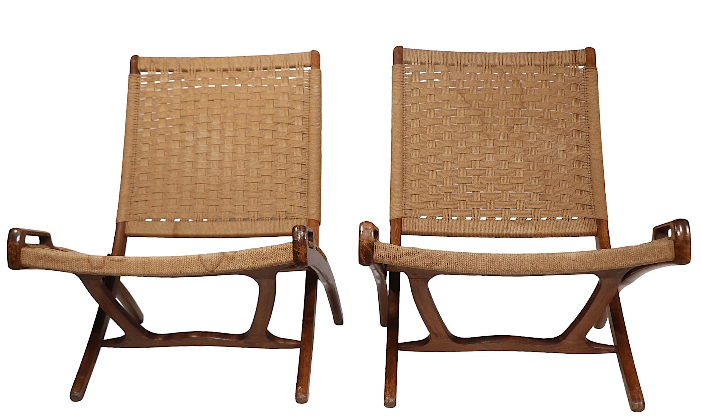Mid Century Folding Lounge Chairs Made in Yugoslavia after Wegener c 1950/1960's For Sale 6