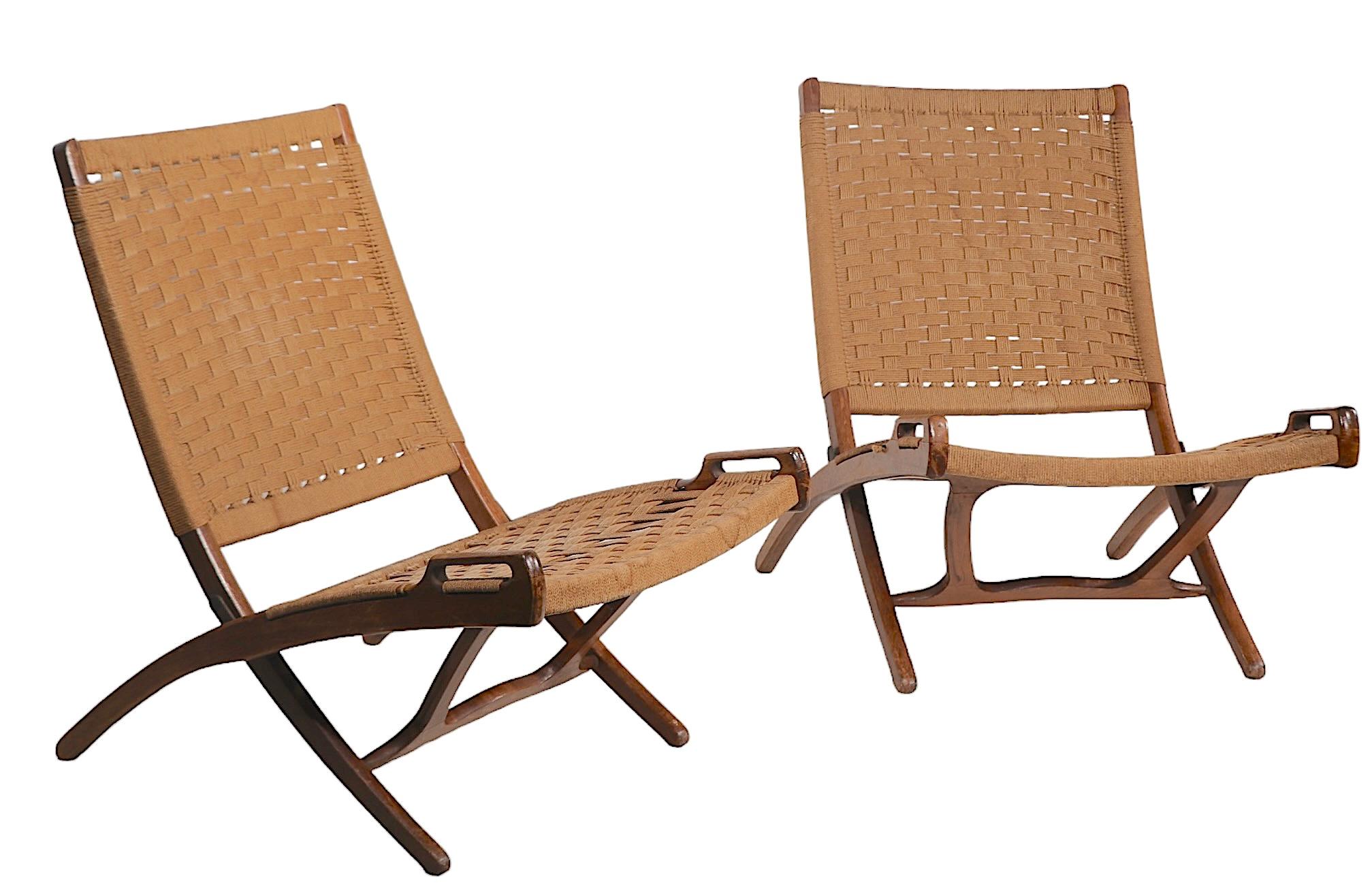 Scandinavian Modern Mid Century Folding Lounge Chairs Made in Yugoslavia after Wegener c 1950/1960's For Sale