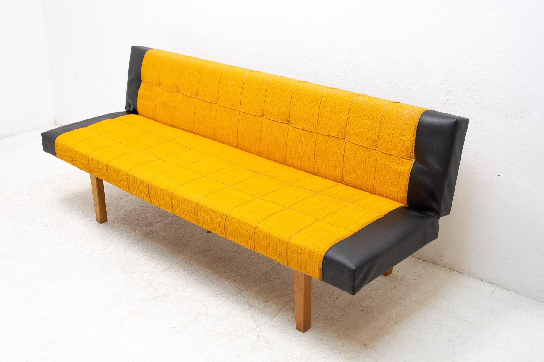 Mid-Century Modern Mid Century Folding Sofa-Bench by Miroslav Navrátil, 1970s, Czechoslovakia