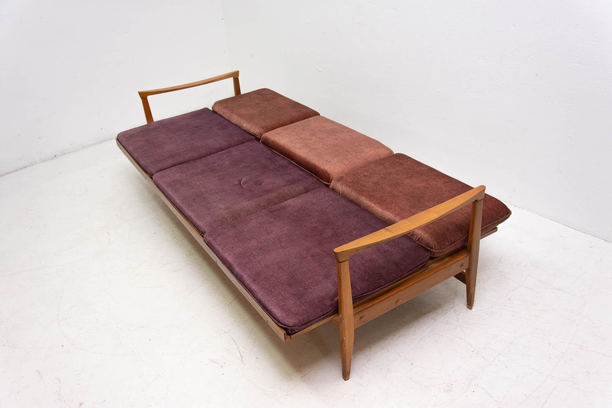 Midcentury Folding Sofa in Scandinavian Style, 1970s, Czechoslovakia 4