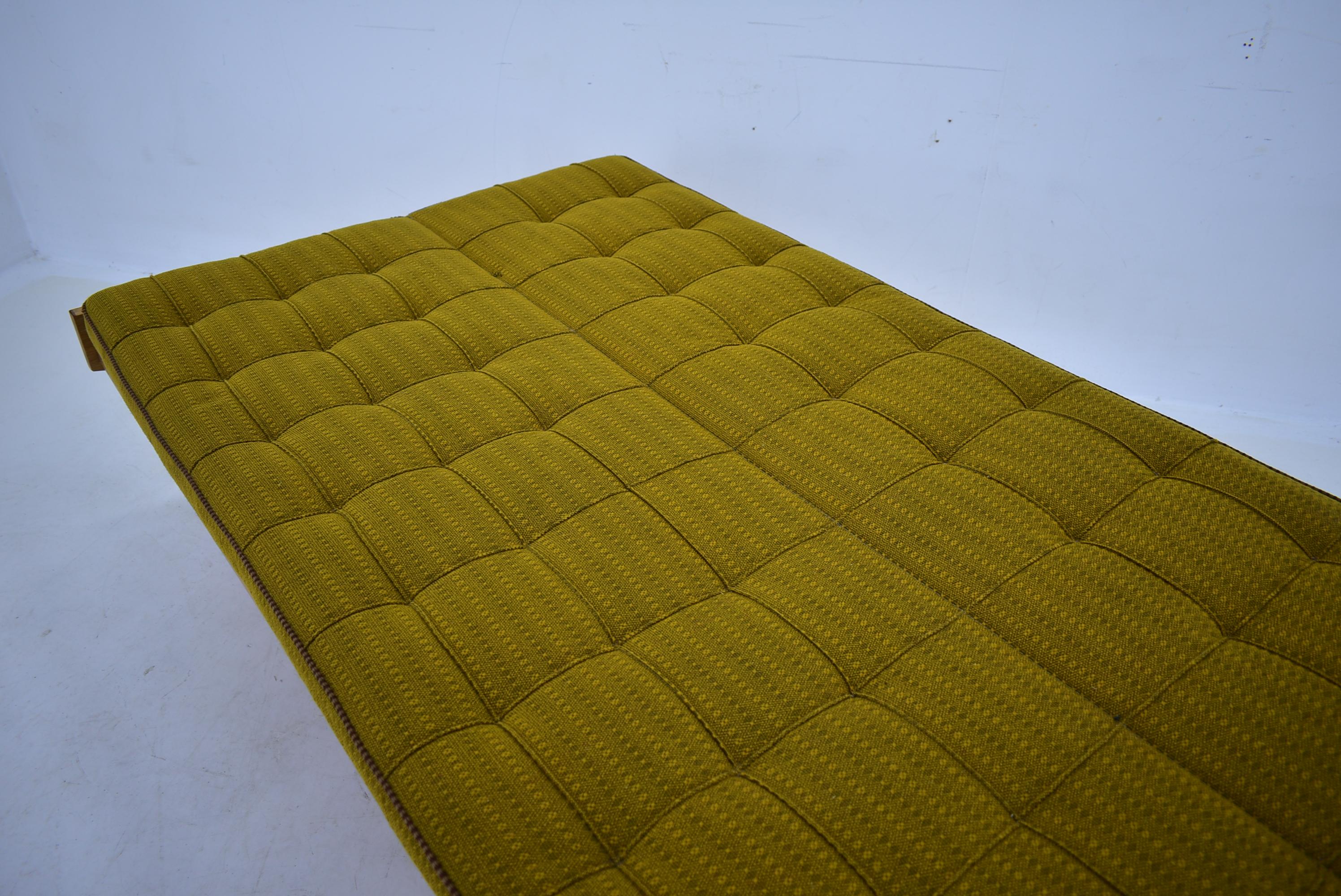 Mid-Century Folding Sofa or Daybed, 1960's For Sale 9