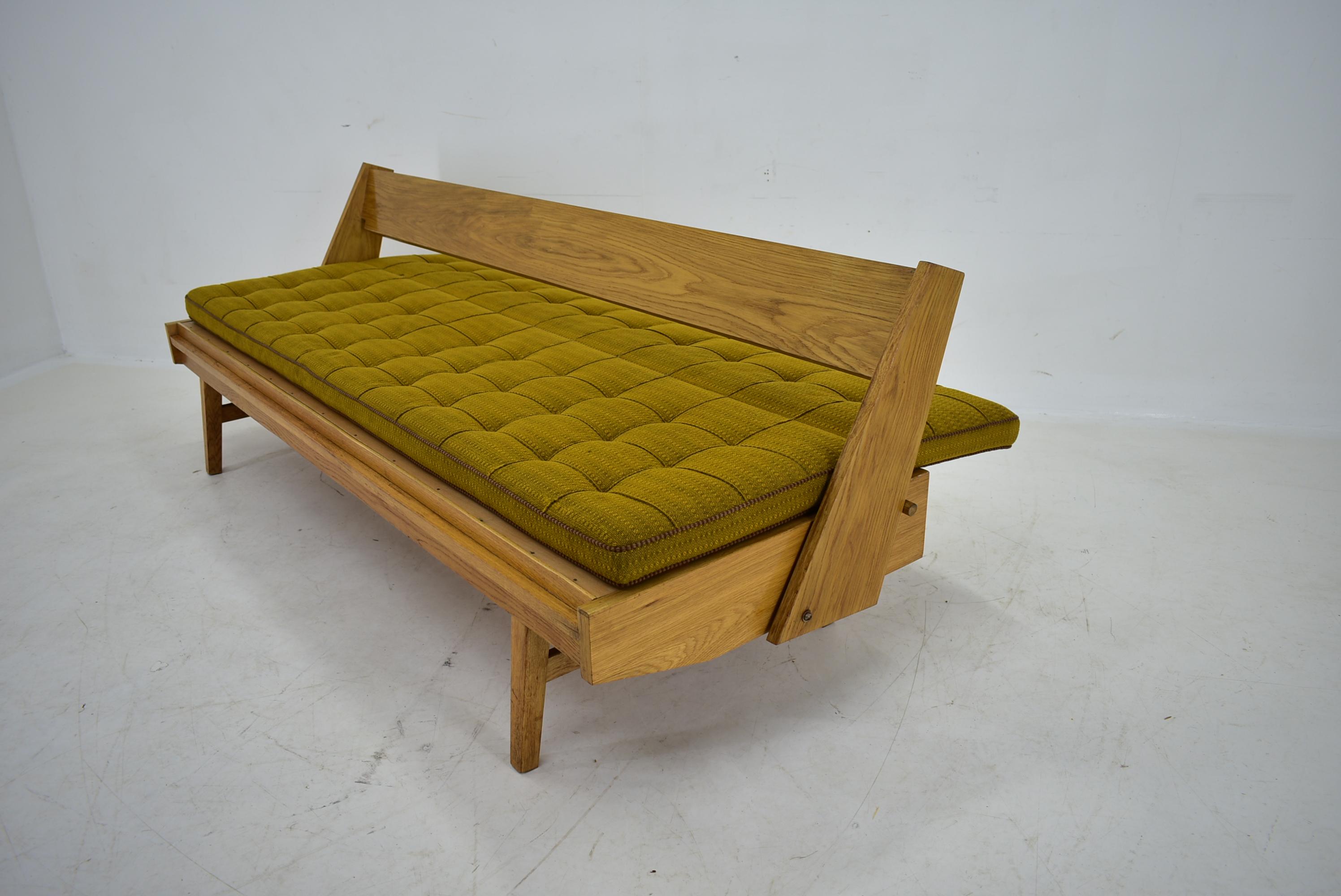 Mid-Century Folding Sofa or Daybed, 1960's For Sale 11