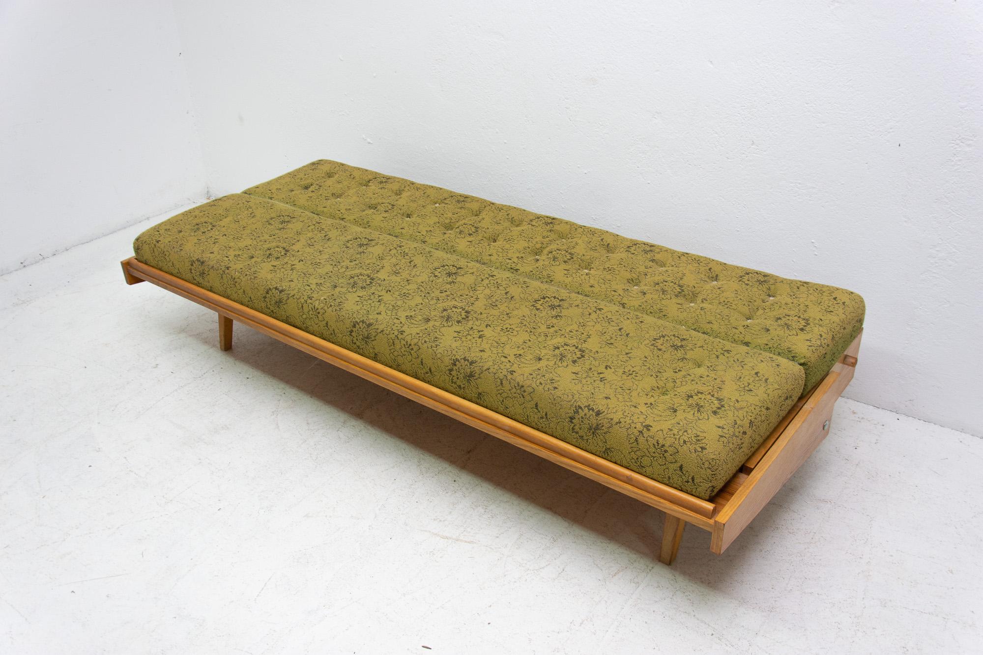 Midcentury Folding Sofa Bed, 1960s, Czechoslovakia 2