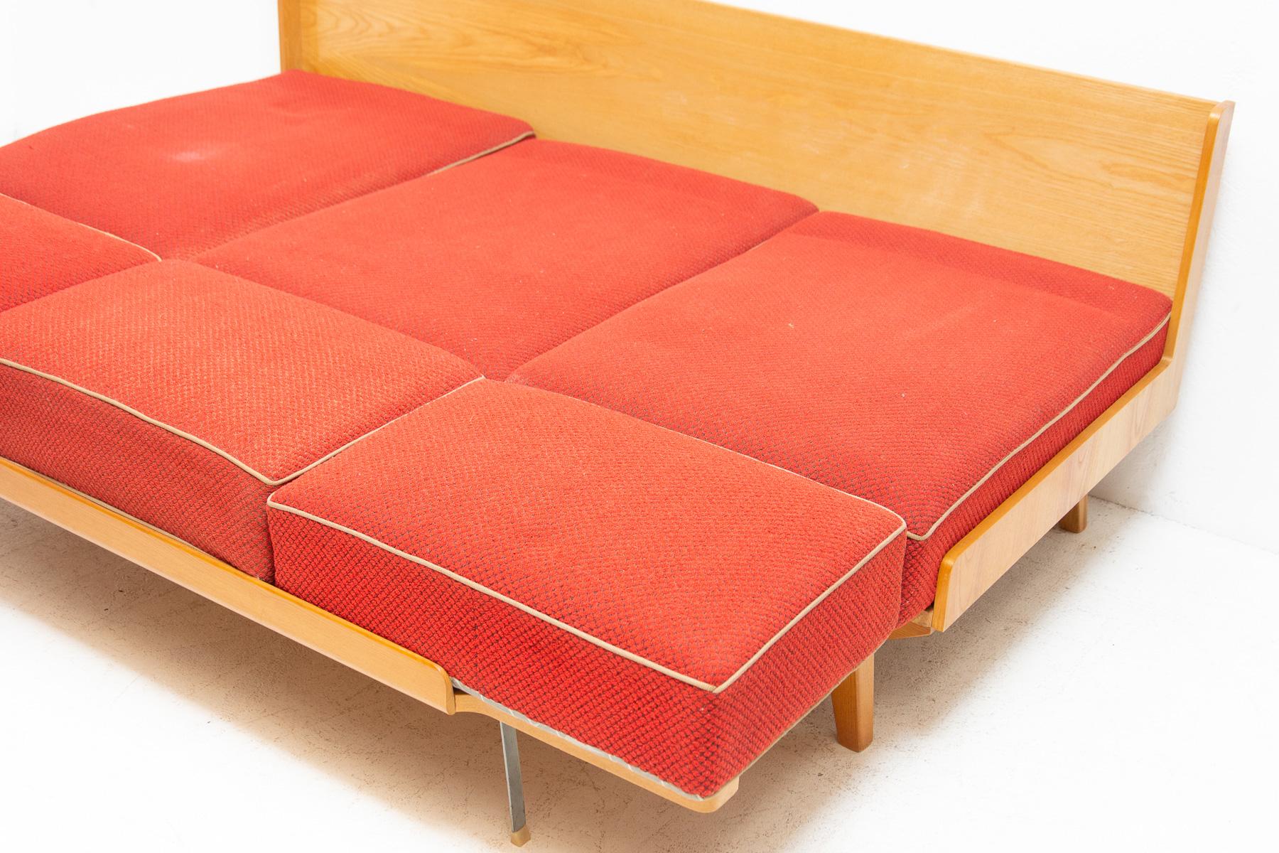 Mid Century Folding Sofabed, 1960´s, Czechoslovakia 6