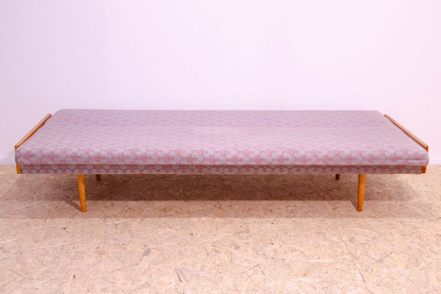 Mid century folding sofabed, 1960´s, Czechoslovakia For Sale 8