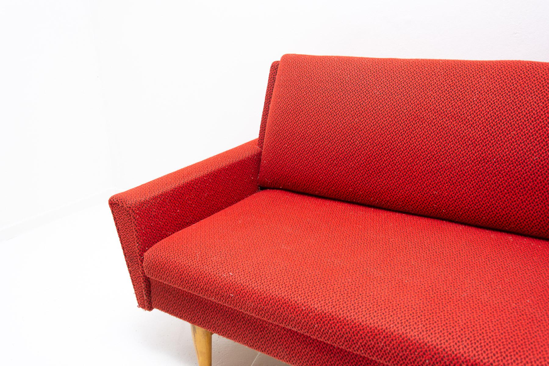 Mid century folding sofabed, 1960´s, Czechoslovakia For Sale 2