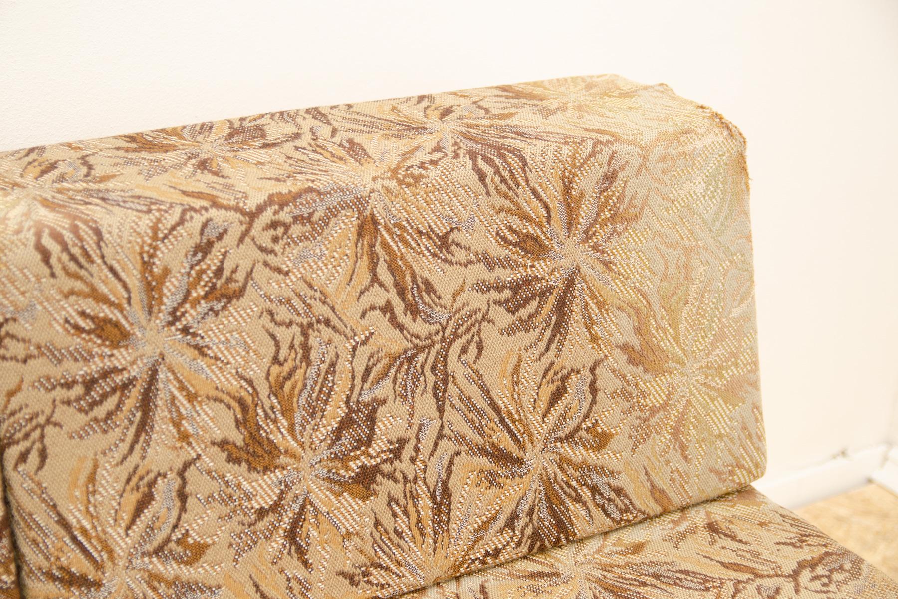 Mid century folding sofabed, 1960´s, Czechoslovakia 2