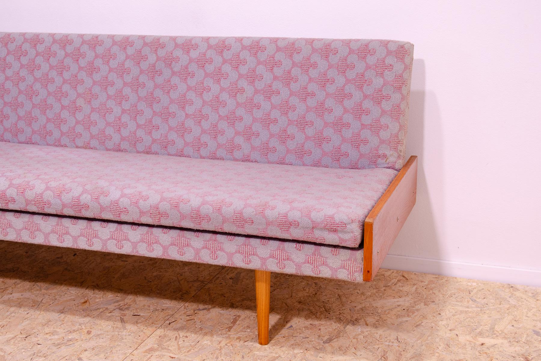 Canapé-lit pliant du milieu du siècle, années 1960, Tchécoslovaquie en vente 2