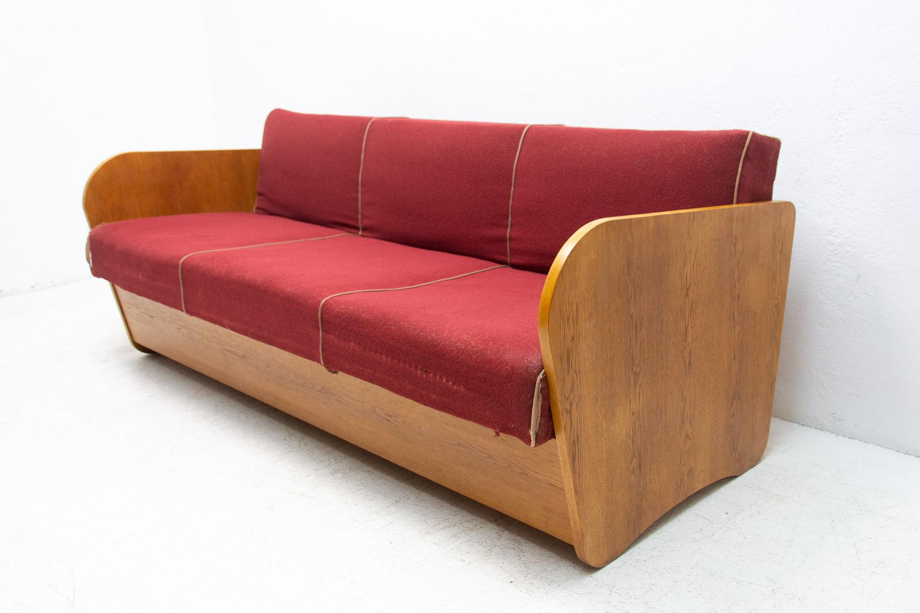 Mid Century Folding Sofabed by Jindřich Halabala, 1950´s 2