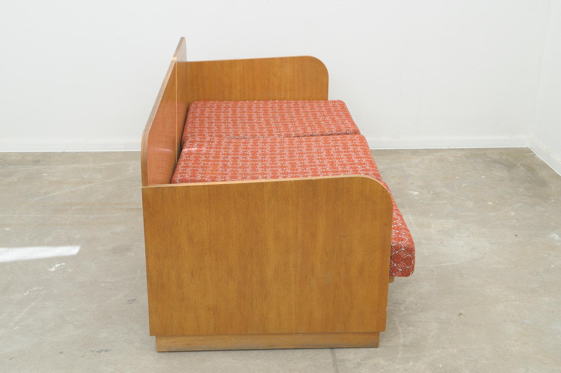  Mid century folding sofabed, Czechoslovakia, 1950´s 6