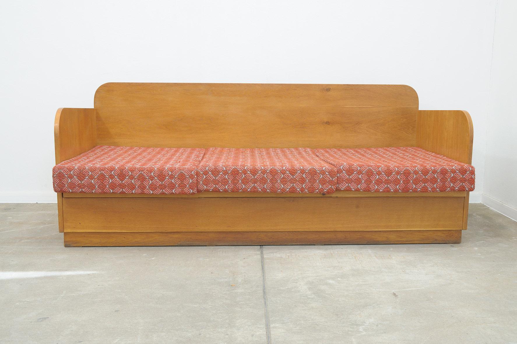  Mid century folding sofabed, Czechoslovakia, 1950´s 1