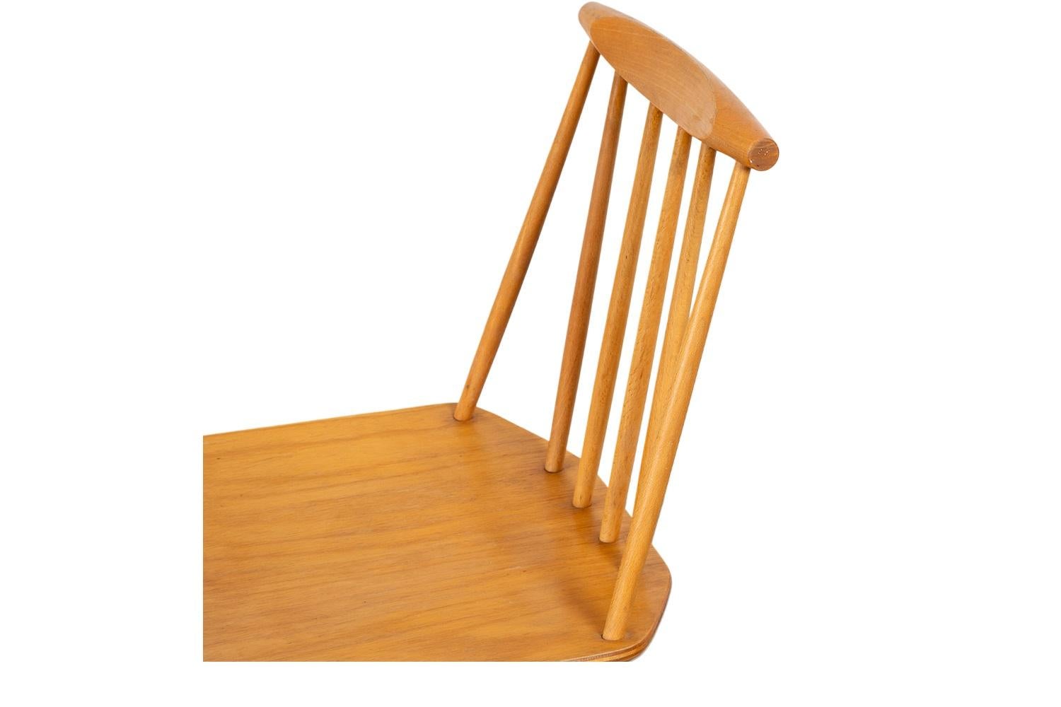 Mid-Century Folke Palsson Model J77 Farmhouse Six Dining Chairs Circa 1977 For Sale 3