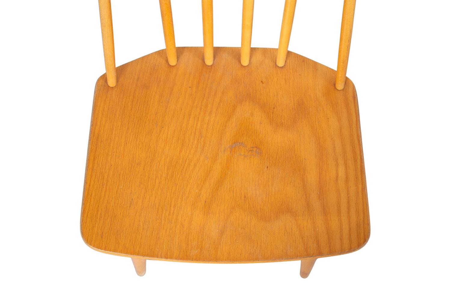Mid-Century Folke Palsson Model J77 Farmhouse Six Dining Chairs Circa 1977 In Fair Condition For Sale In Baltimore, MD